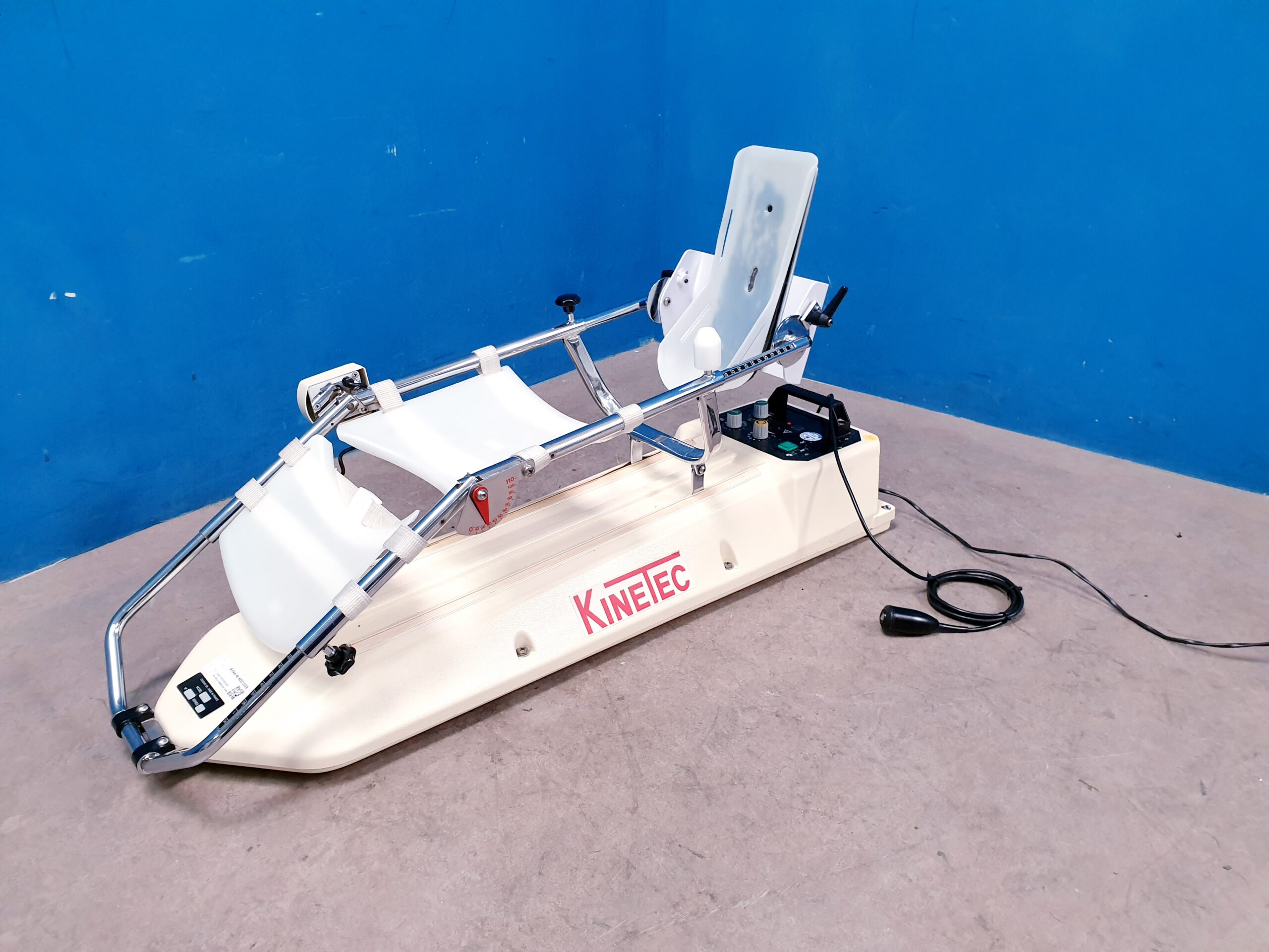 Bewegungsschiene KINETEC SMITH & NEPHEW Knie Bewegungsschiene — image 1 of 8