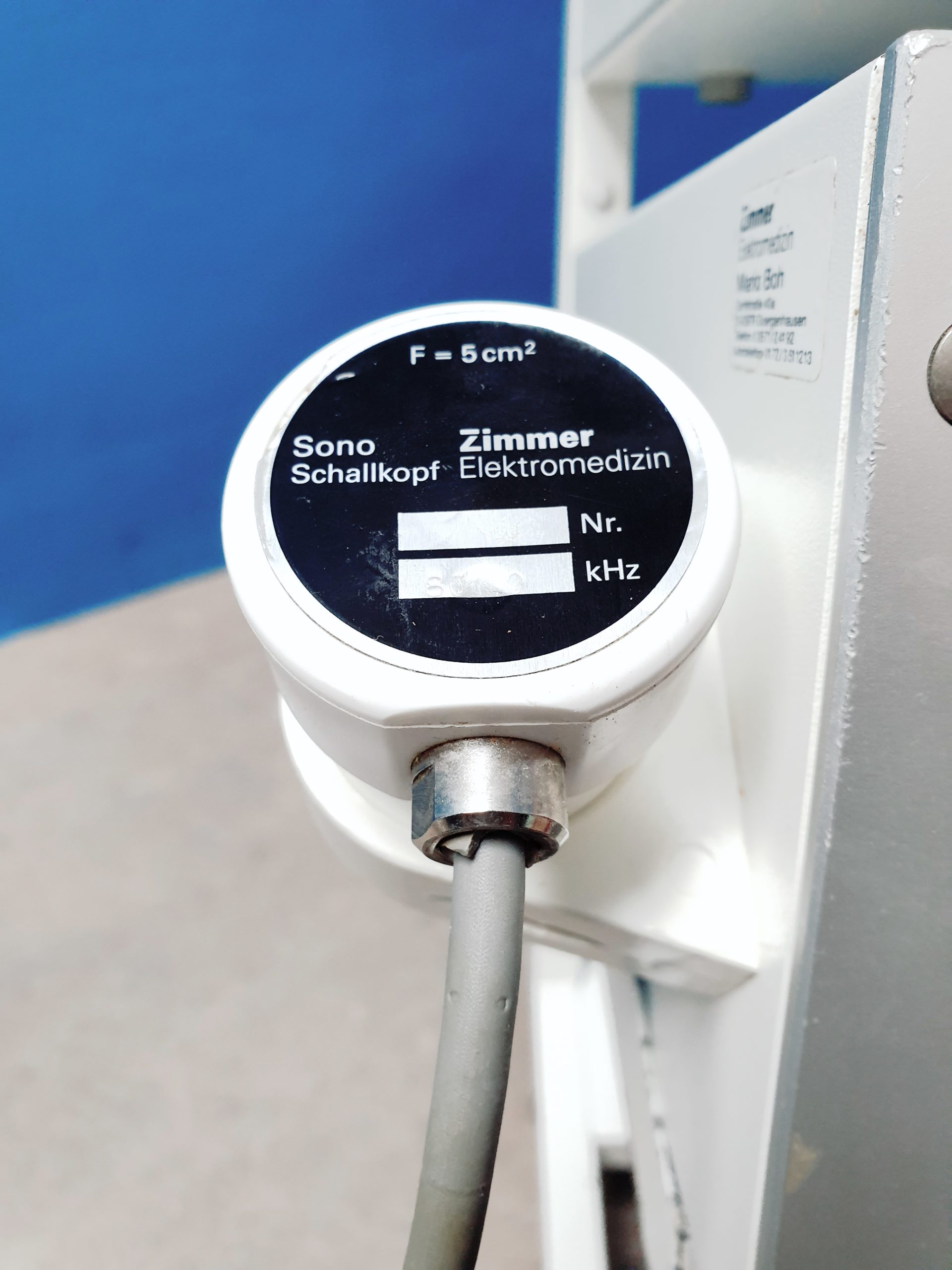 Zimmer Elektromedizin SONO 3 + Vaco Reizstromgerät mit Gerätewagen thumbnail 4