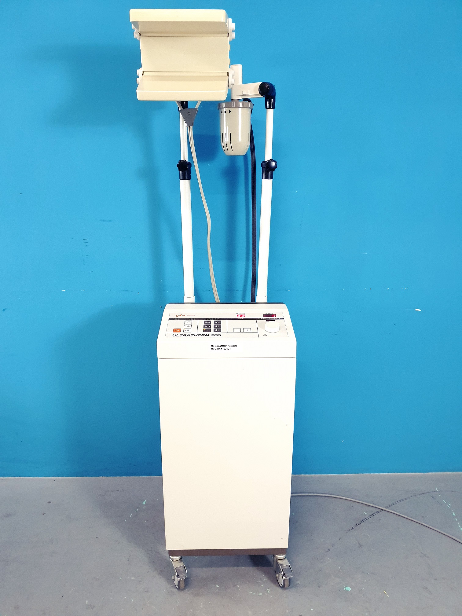 GBO Ultratherm 908i Wärmetherapie Gerät — image 1 of 8