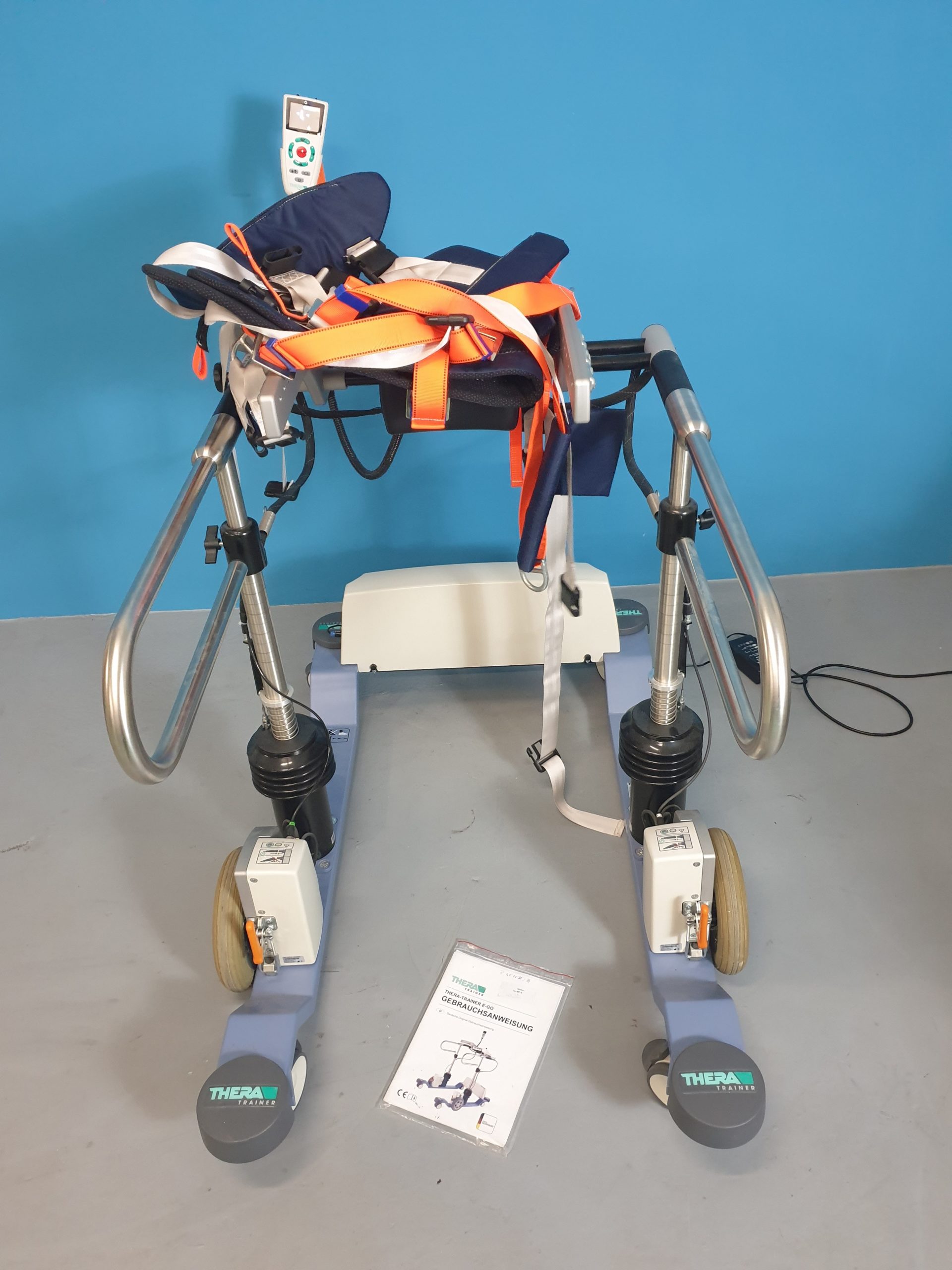 THERA Trainer E-Go 526 Geh- Trainer mit Beckensicherungsgurt thumbnail 2