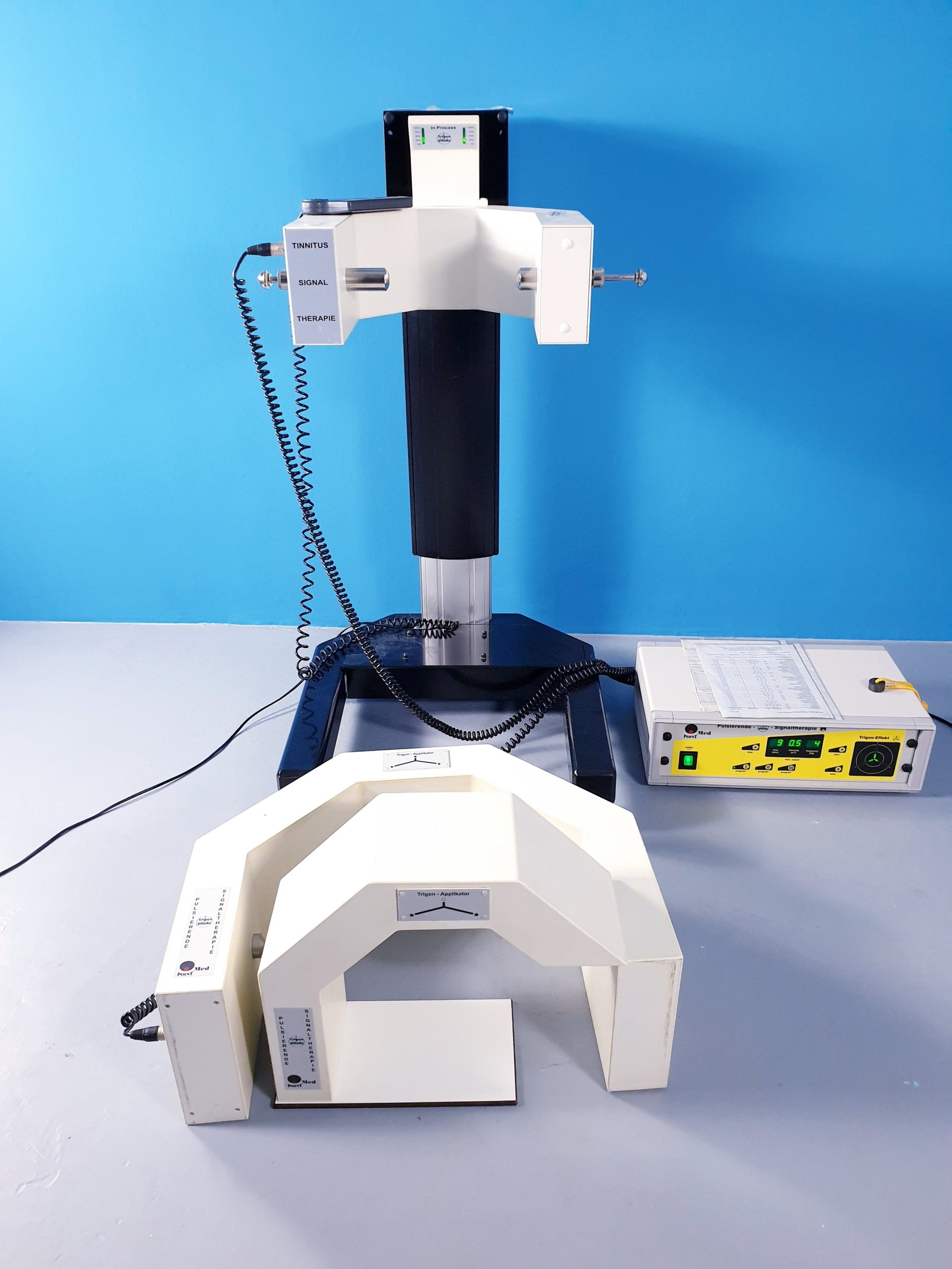 Trigon Signal-Therapie Magnetfeldtherapie pulsierende Signaltherapie mit Zubehör — image 1 of 16
