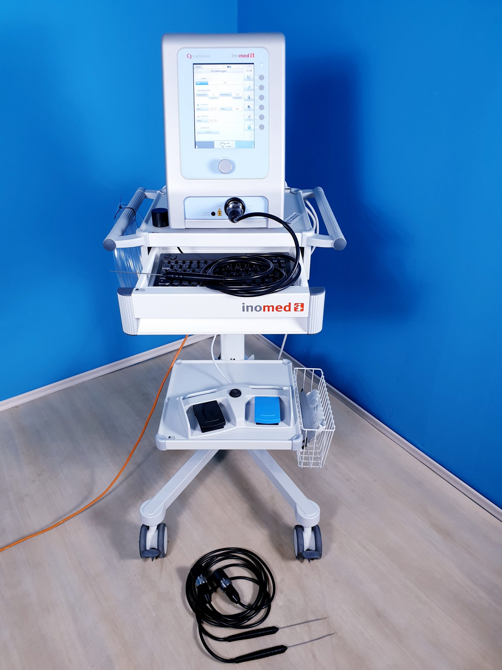 Inomed C3 CryoSystem Kryotherapie zur invasiven Schmerzlinderung mit Zubehör thumbnail 3