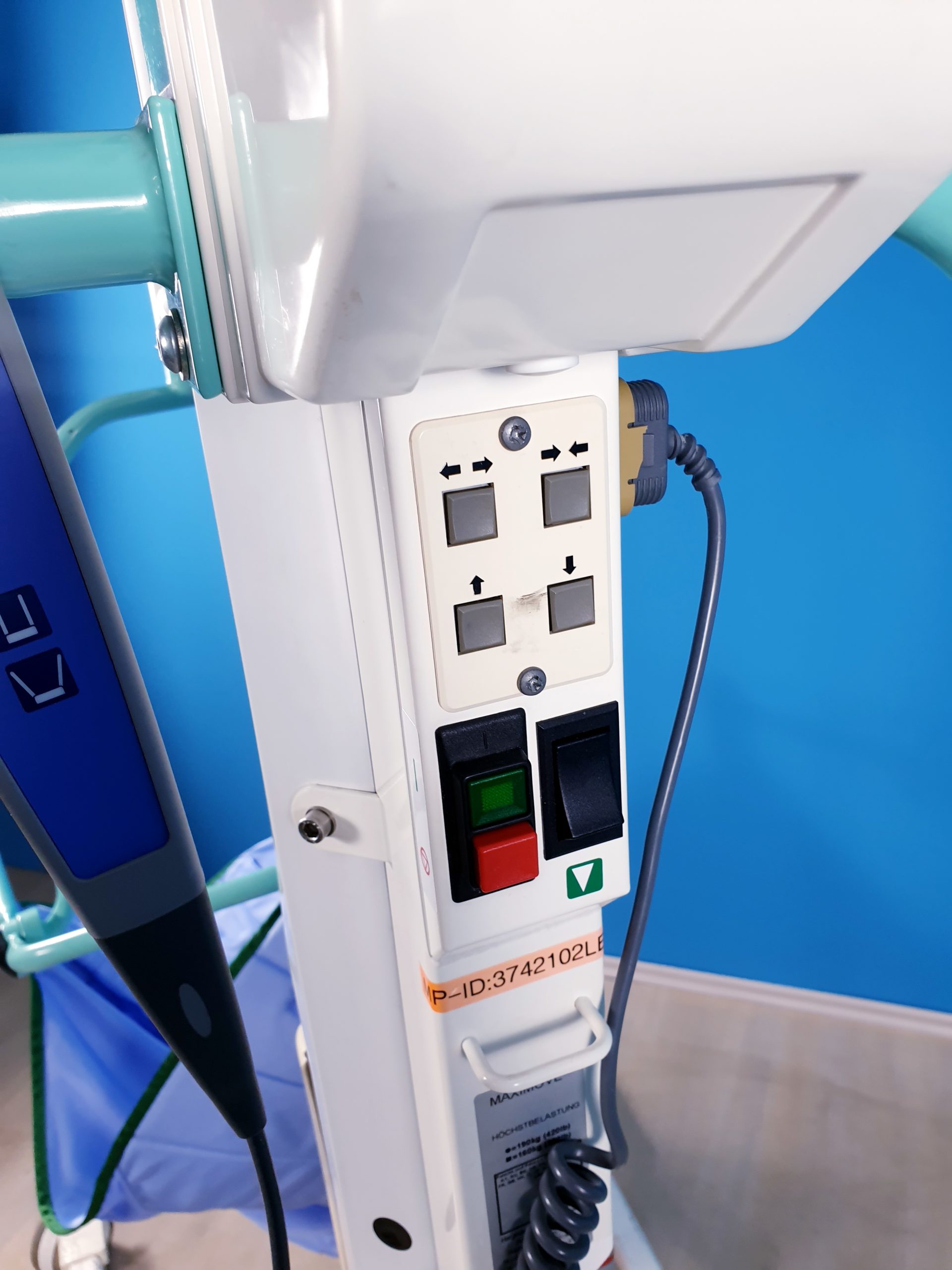 ARJO MAXI MOVE // MAXIMOVE Patientenlift Lift mit Ladegerät thumbnail 5