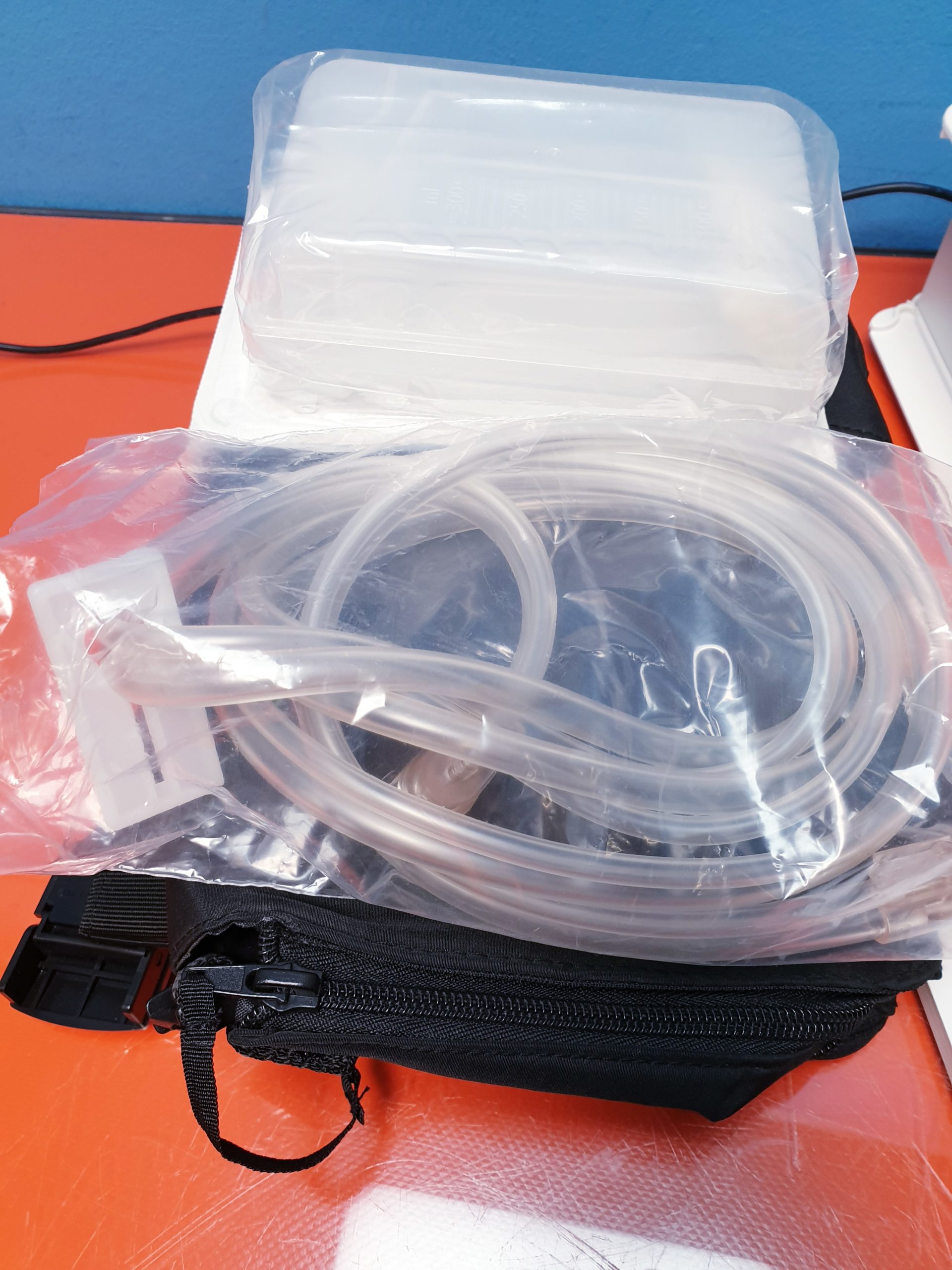 Medela Avance Negative Pressure Wound Therapy Unit thumbnail 2