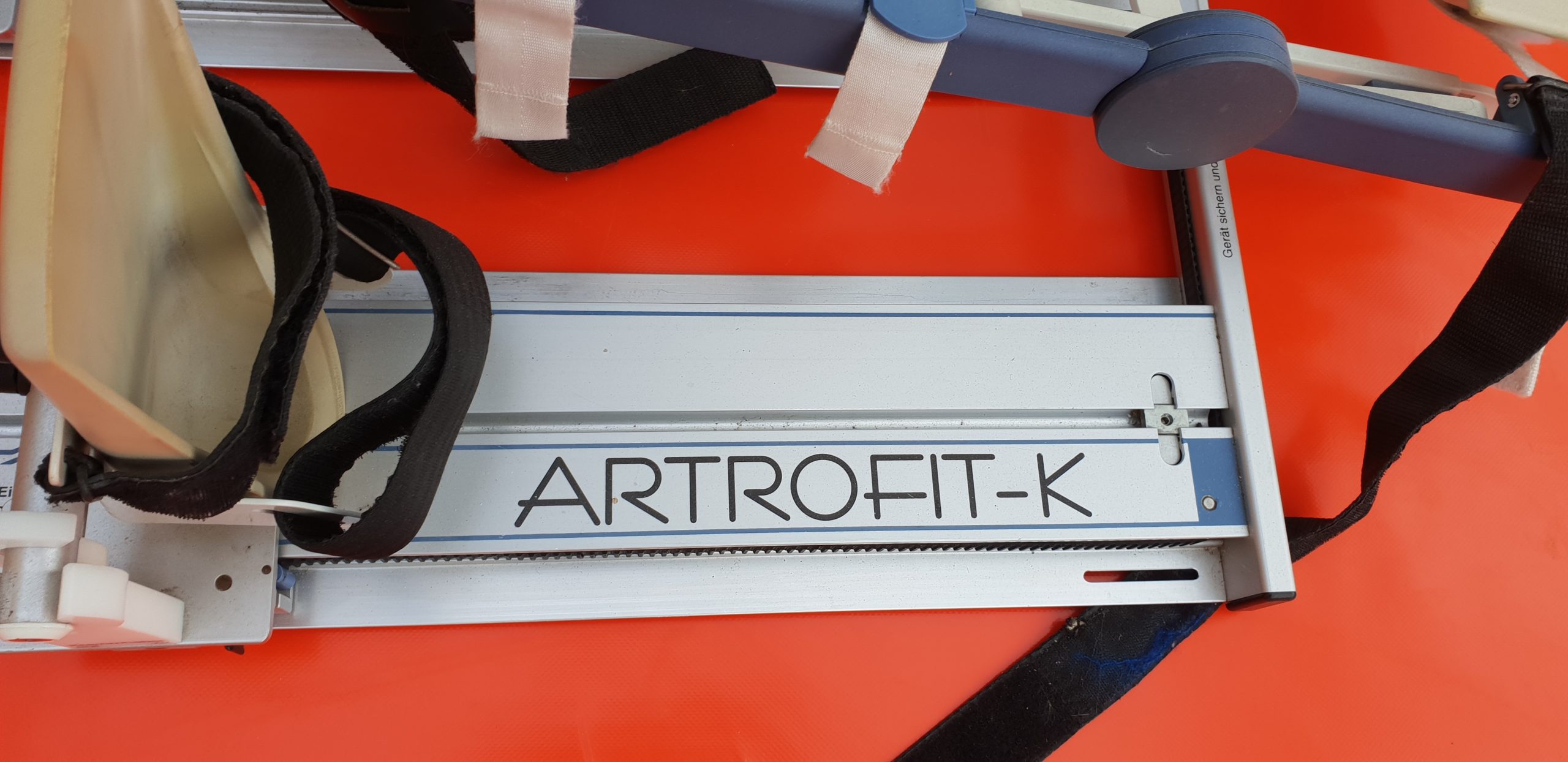 Ormed Artrofit-K Bewegungsschiene — image 1 of 2