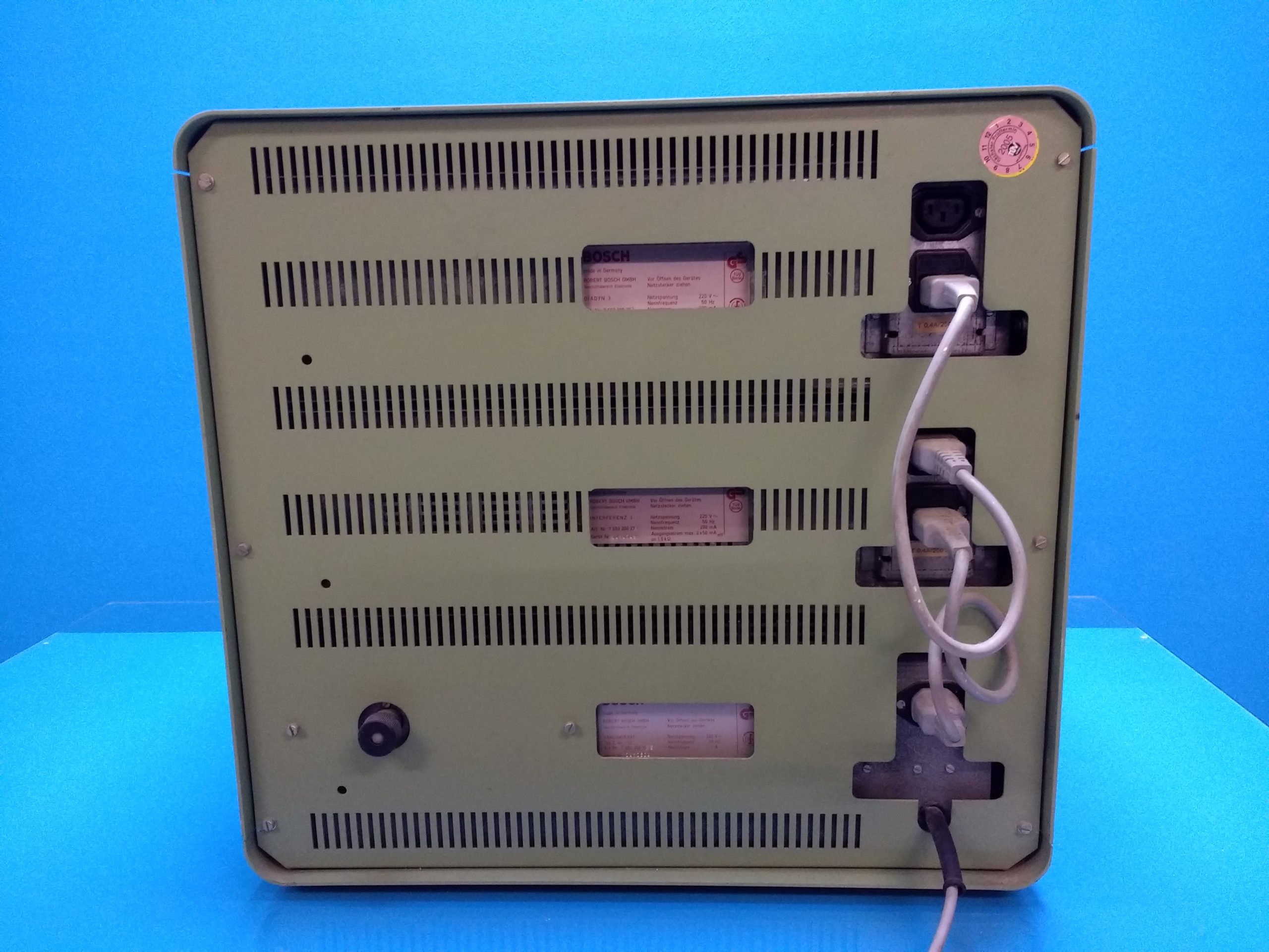 Bosch Vacomed 3 Diadyn 3 Interferenz 3 Modul-System Reizstromgerät — image 1 of 8