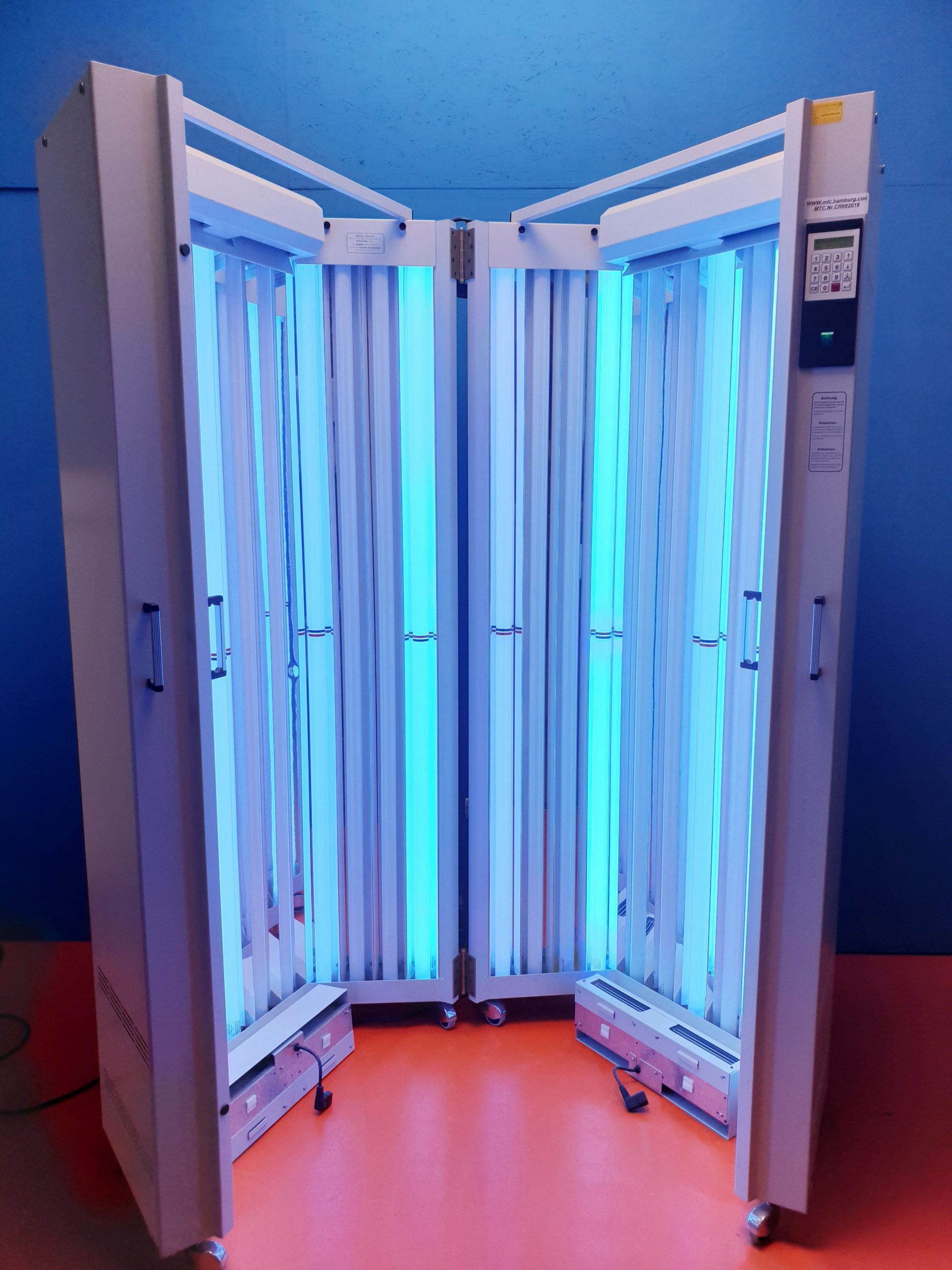 Waldmann Ganzkörper UV Therapiesystem UV 1000 / UV 1000 KL — image 1 of 3