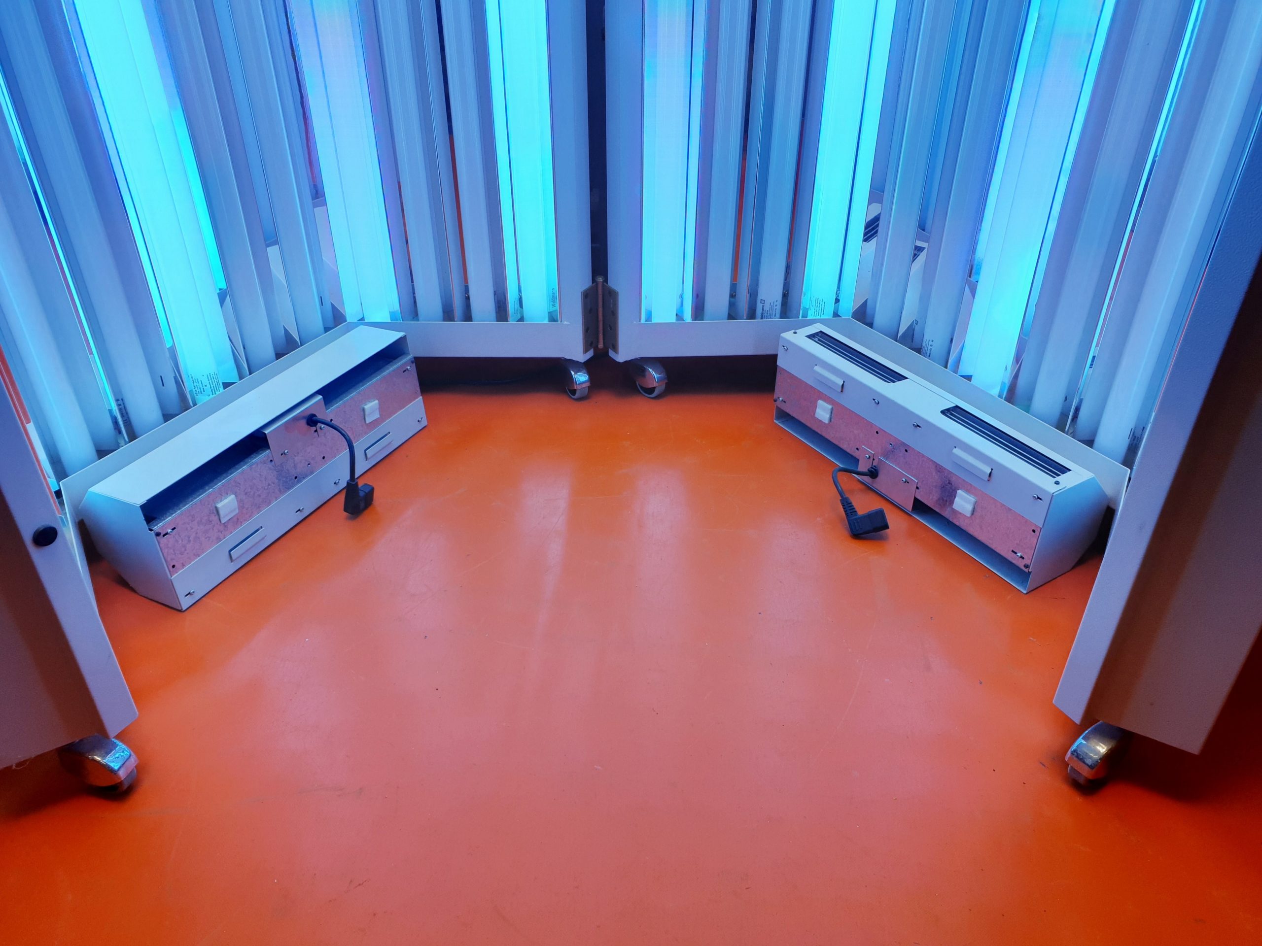 Waldmann Ganzkörper UV Therapiesystem UV 1000 / UV 1000 KL thumbnail 3