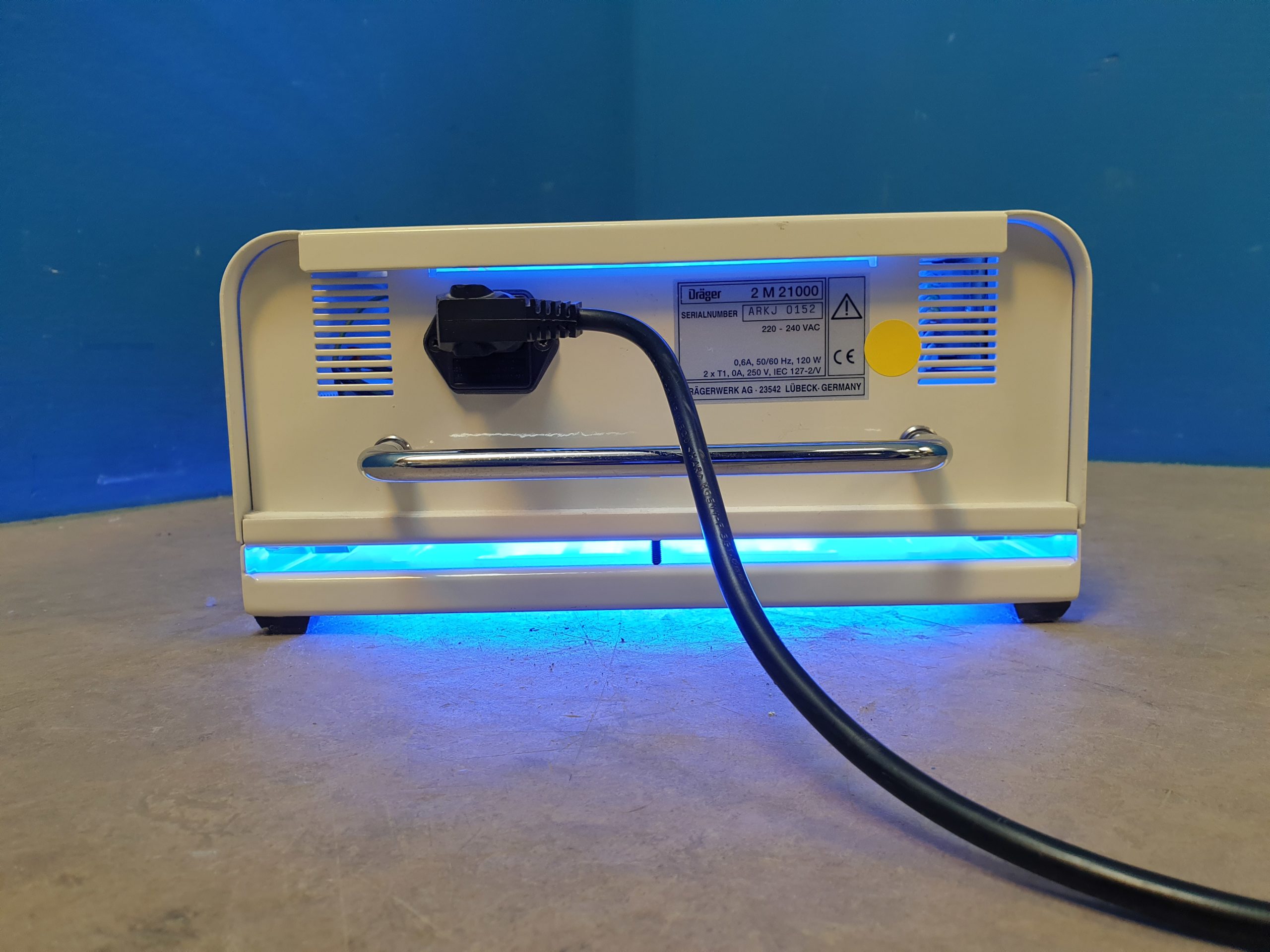 Dräger Photo-Therapy 4000 Neonatal Photo-therapy Unit thumbnail 11