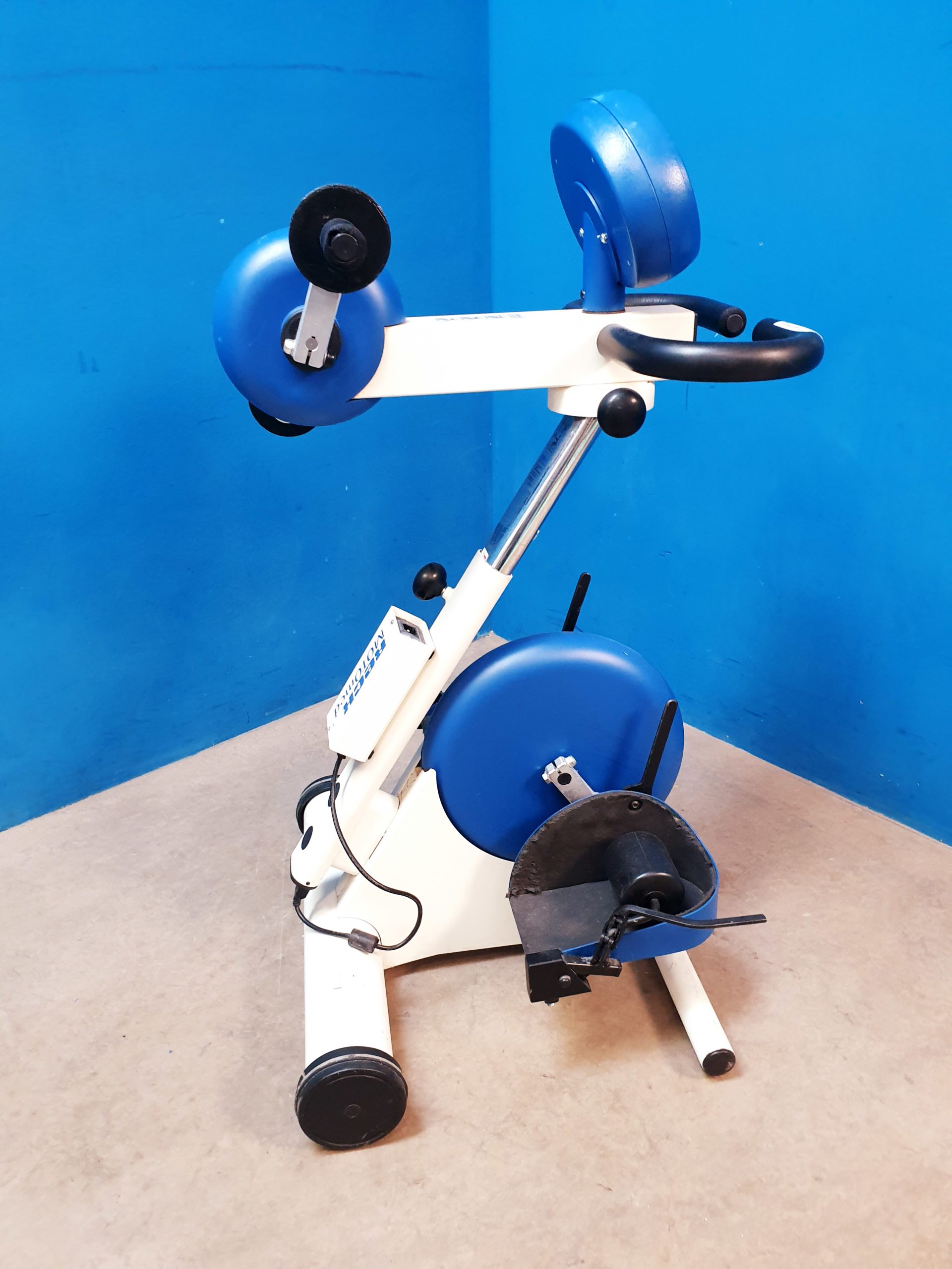 Reck Motomed Viva 2 Light Arm + Beintrainer Therapiegerät Bewegungstrainer thumbnail 6