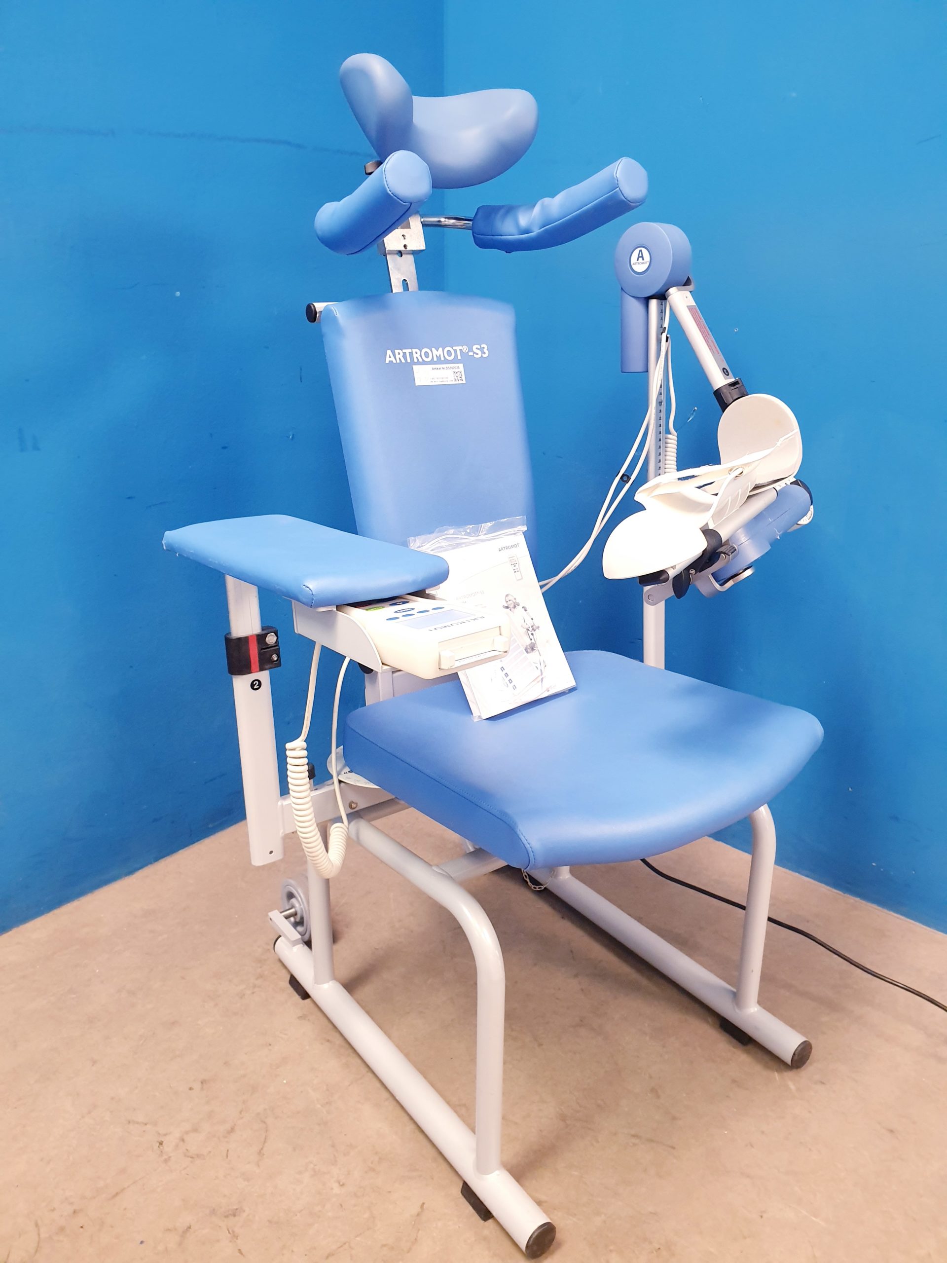 Artromot S3 // S 3 Comfort Bewegungsschiene fürs Schultergelenk // Blau // Rollbar DOM 2018 — image 1 of 12