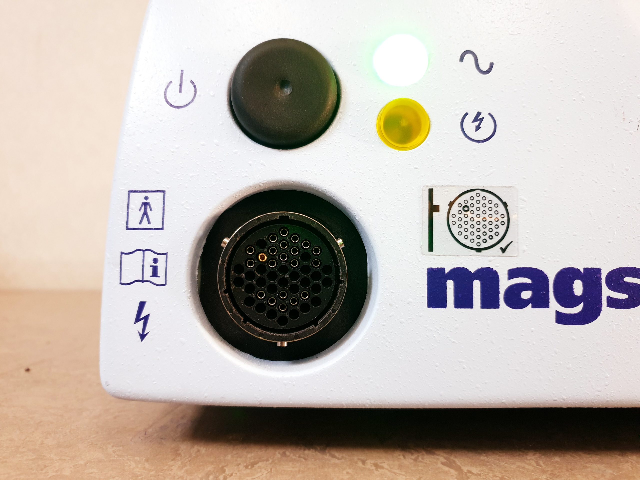 Magnetstimulator Magstim 200² – 200 DOM 2015 — image 1 of 5