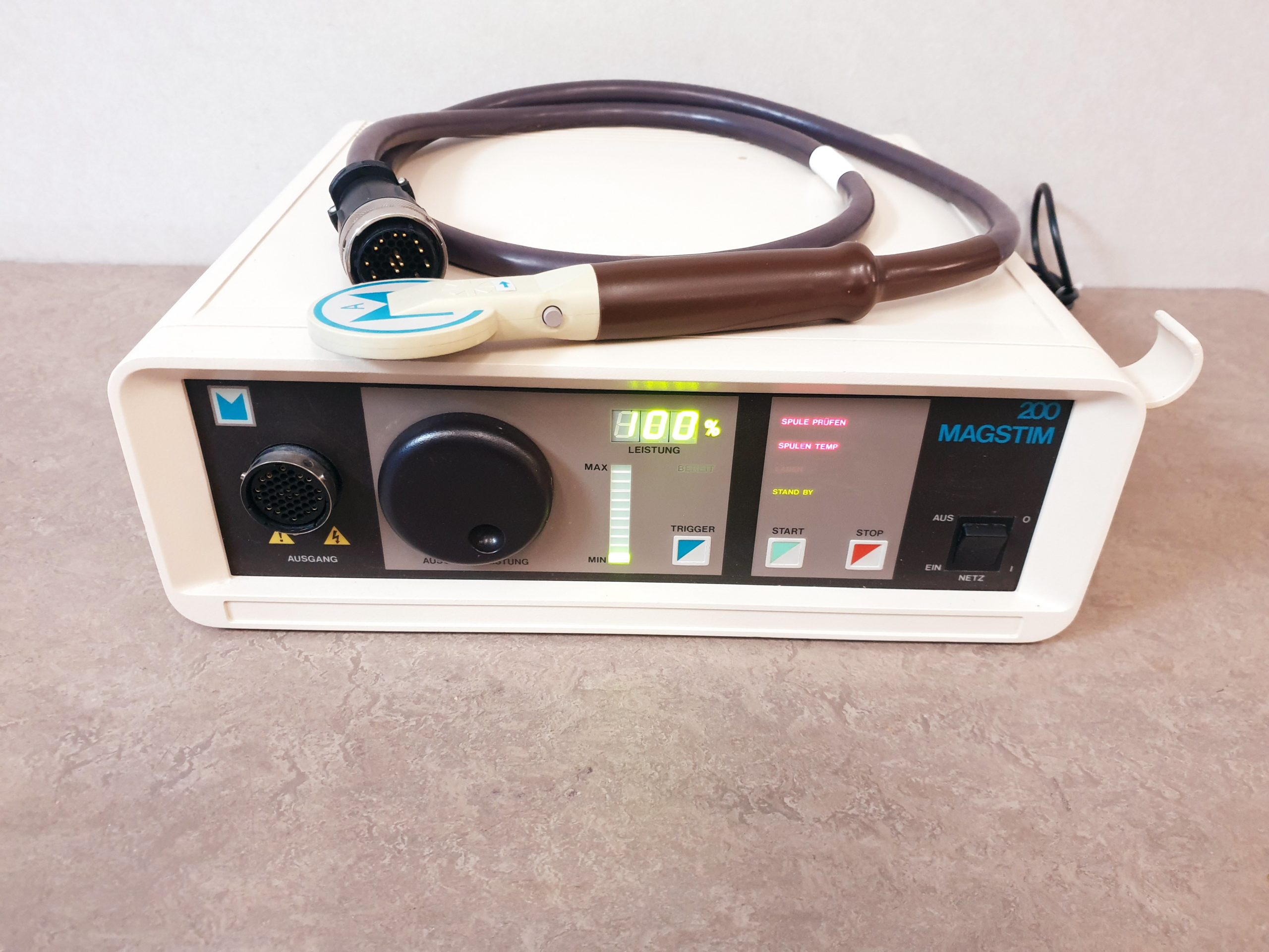 Novametrix Magstim 200 Magnetstimulator mit 03 Applikatoren thumbnail 5