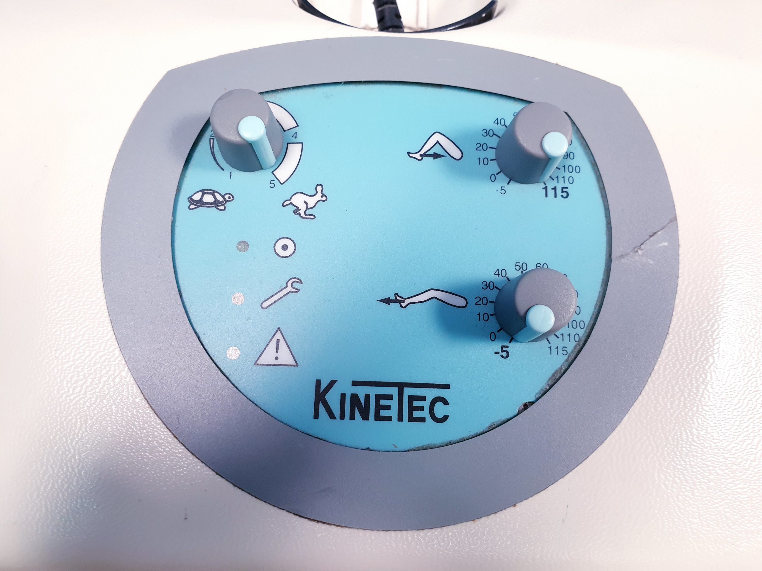 Kinetec Prima + Knie CPM Machine – Kniebewegungsschiene thumbnail 7