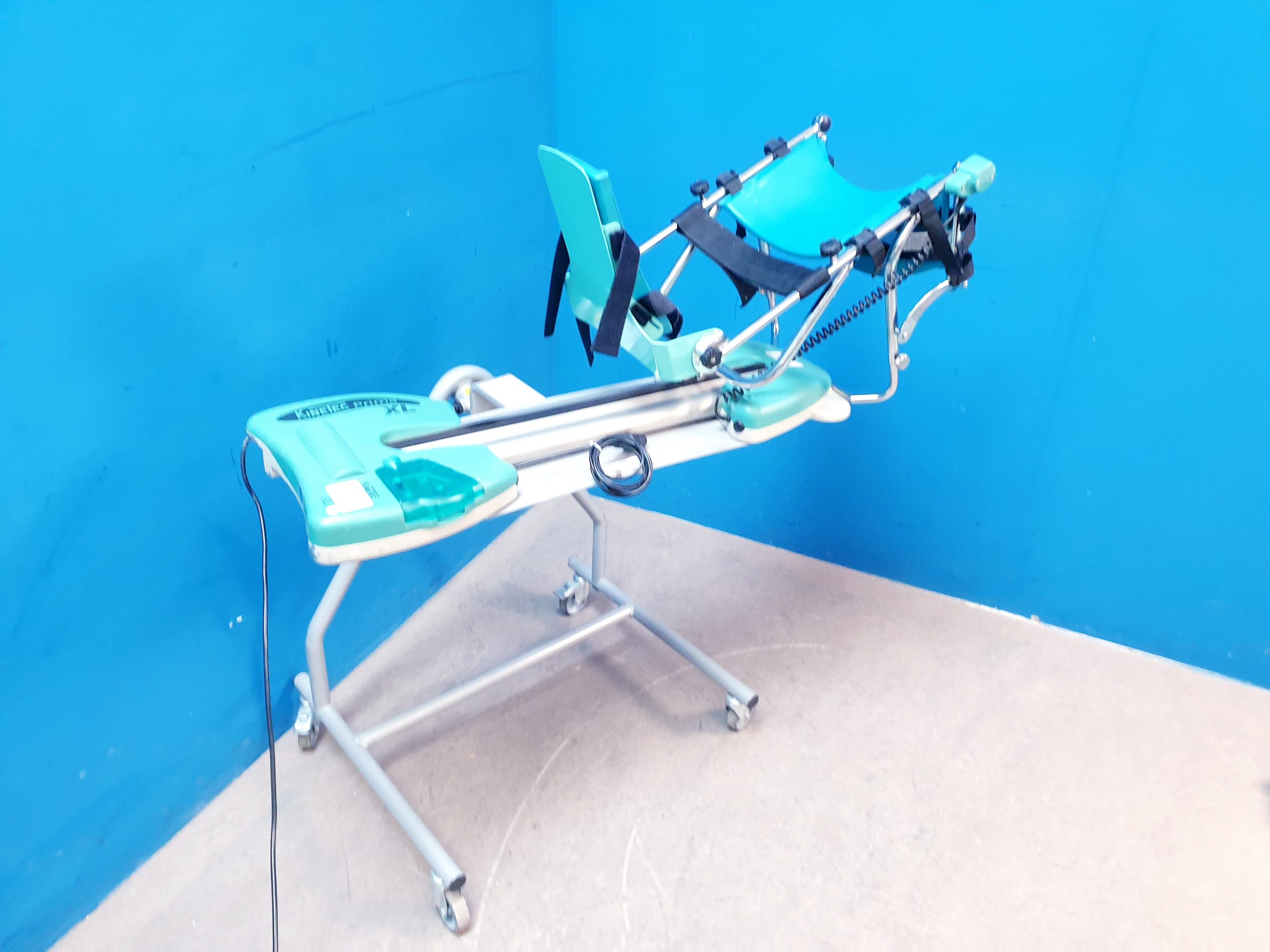 Kinetec Prima XL Knee CPM Machine – Kniebewegunsschiene thumbnail 7