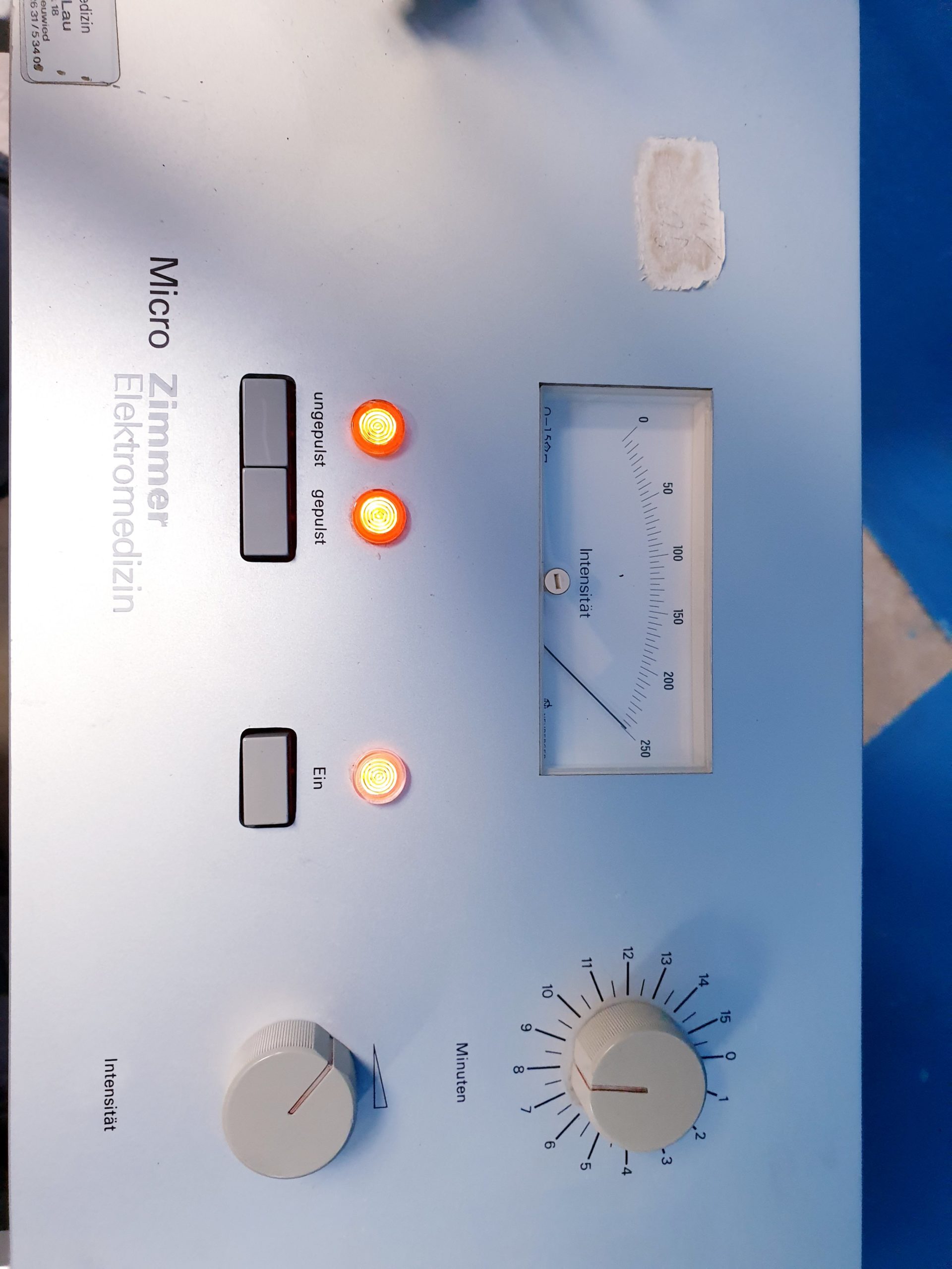 Zimmer Micro Mikrowellen Strahler zur Physiotherapeutischen Anwendung – thumbnail 2