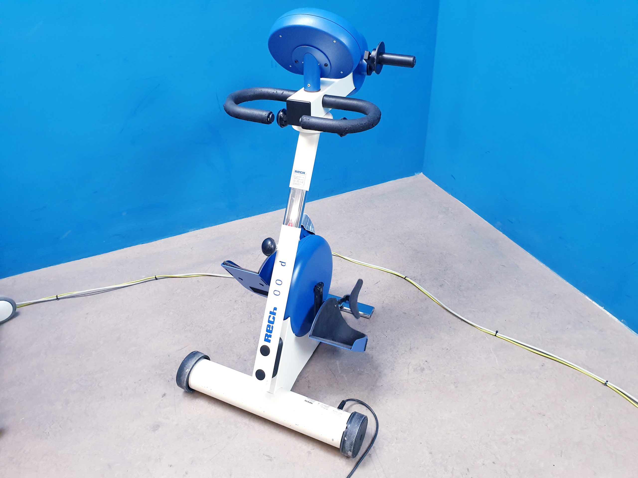 MOTOmed Viva 2 Arm- und Beintrainer Bewegungstrainer Therapie thumbnail 11