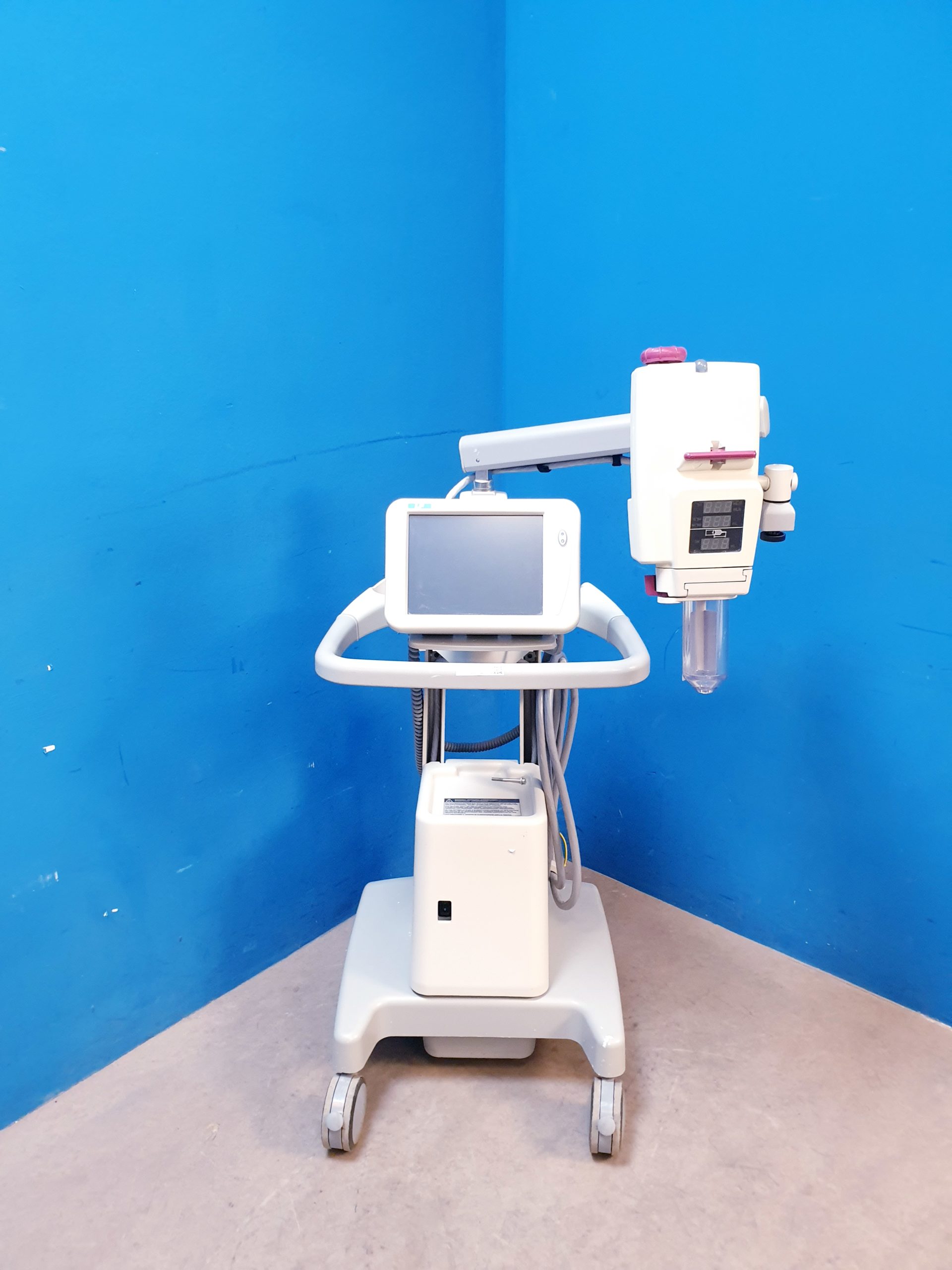 Liebel-Flarsheim Angio Illumena LF Injector REF 903300 E – Ohne Netzkabel — image 1 of 22