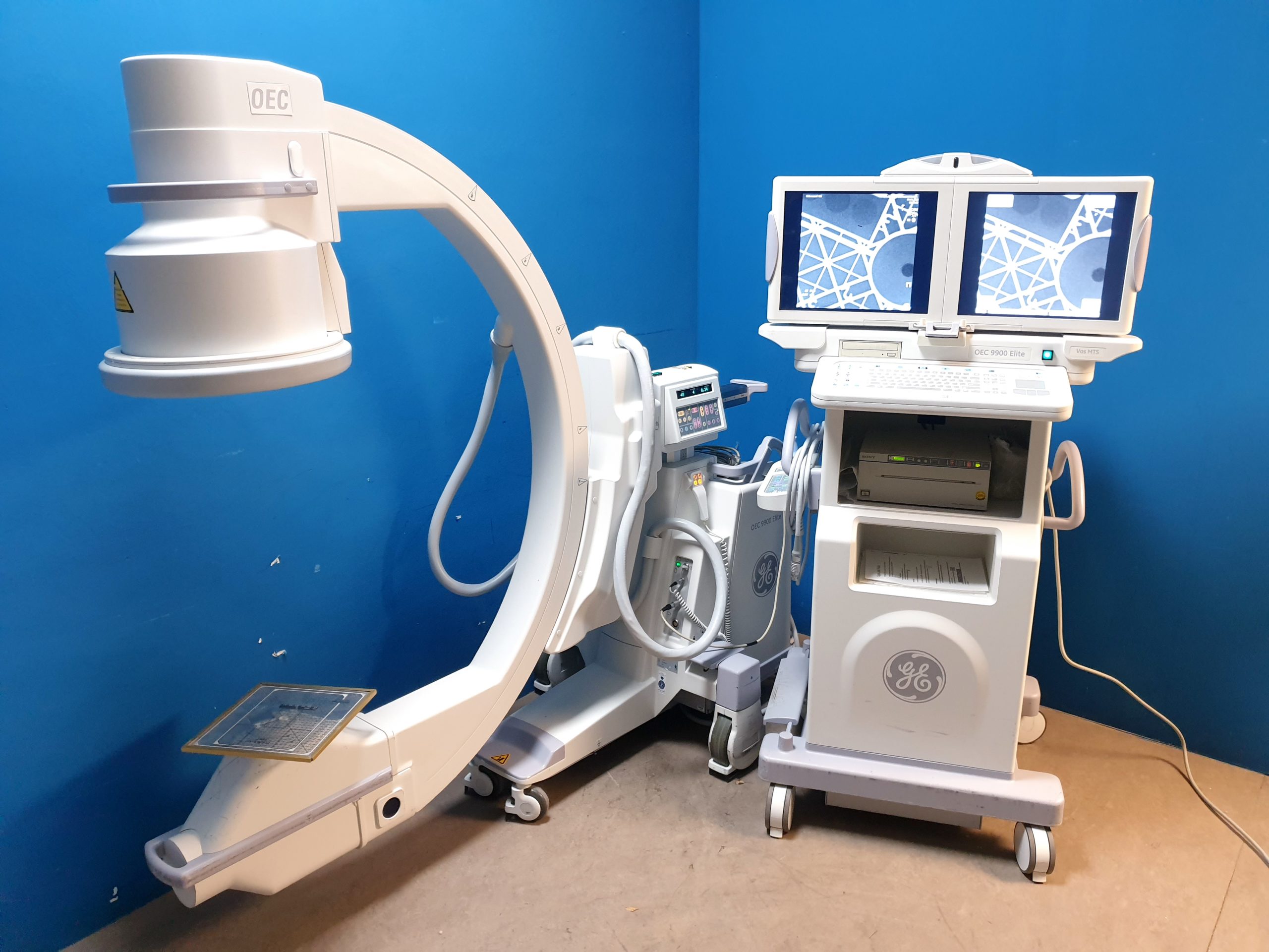 GE OEC 9900 Elite C-Bogen ge healthcare image intensifier — image 1 of 22