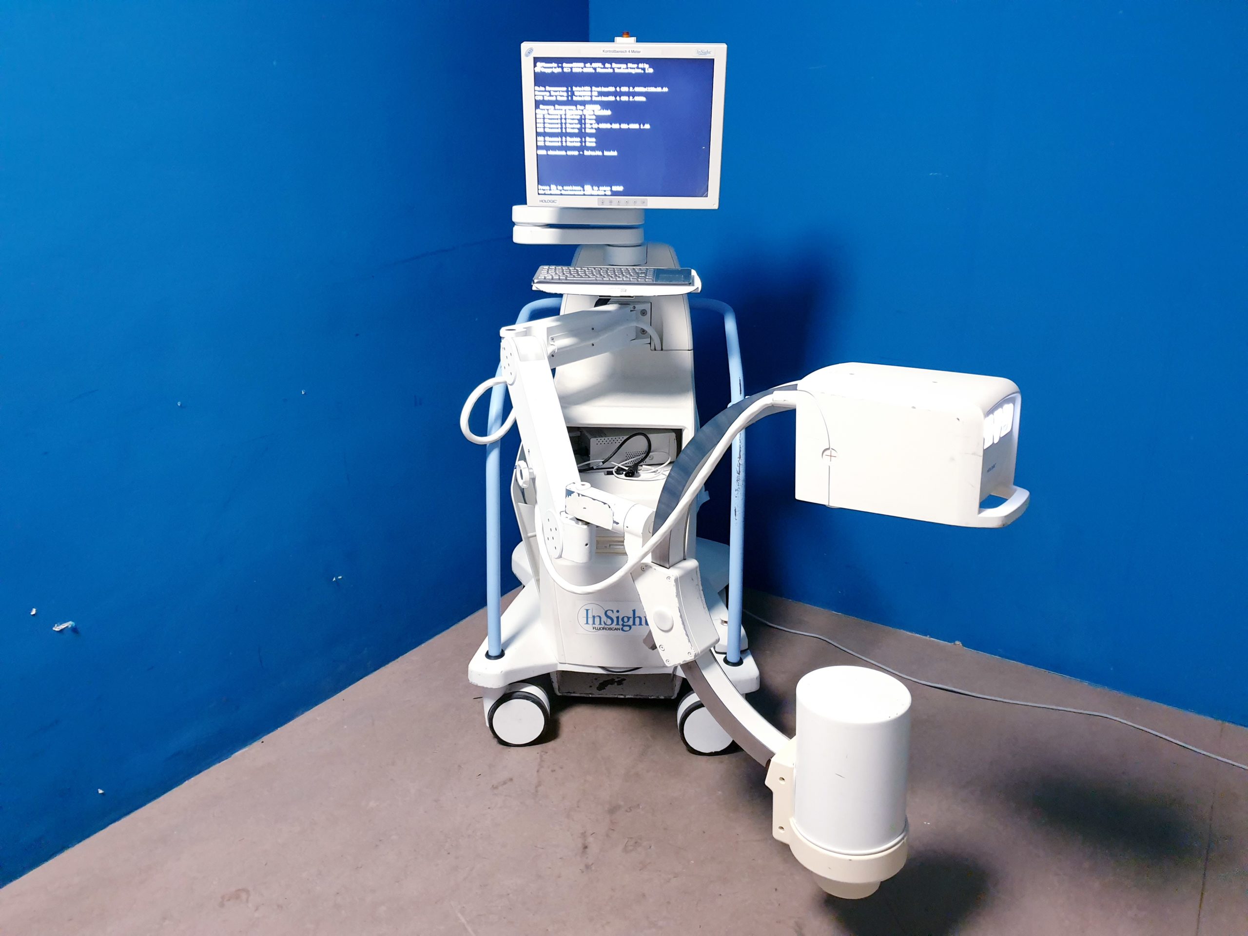 Hologic Fluoroscan insight C Arm – DEFEKT — image 1 of 14