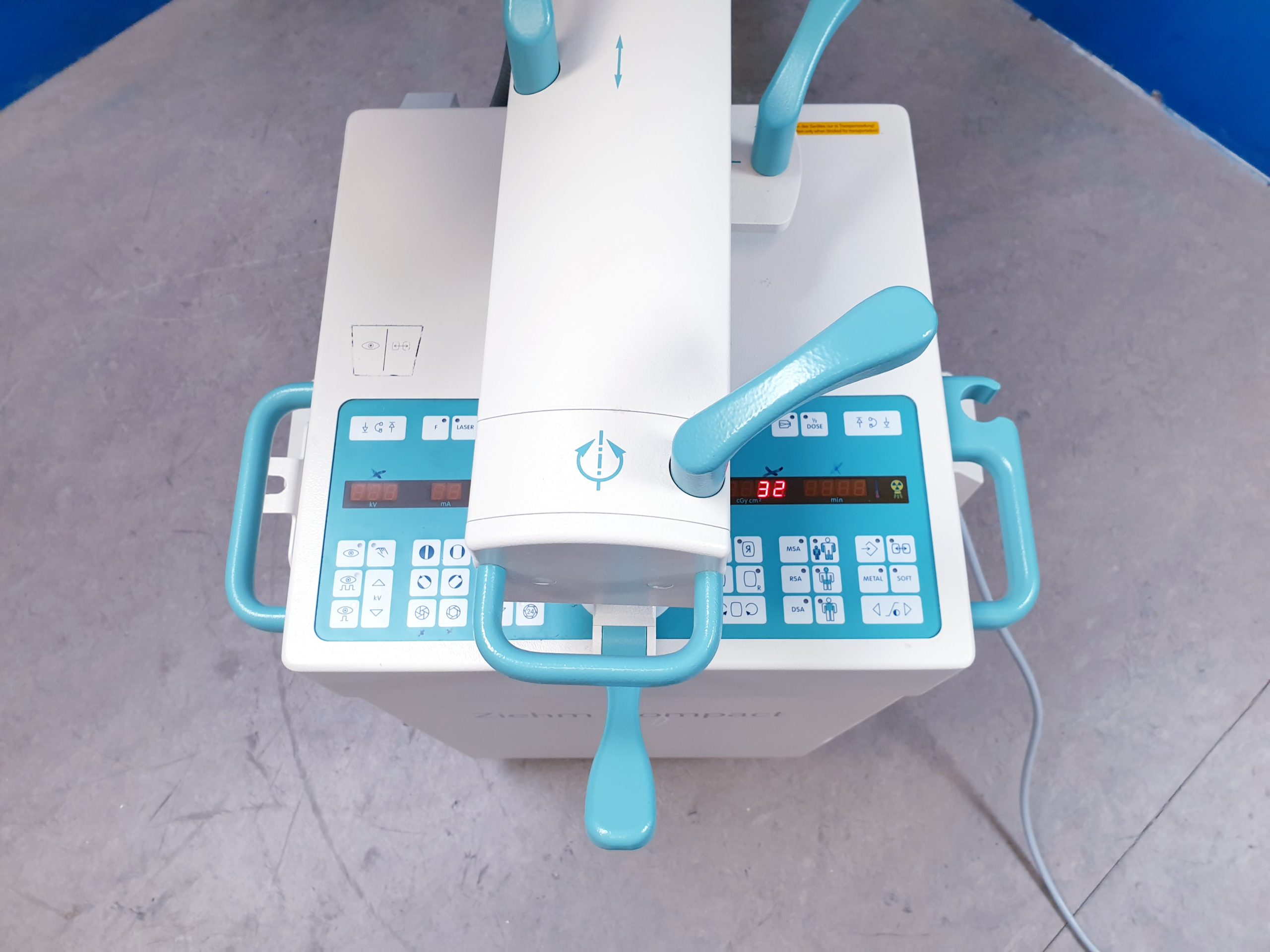 Ziehm 8000 C-Bogen C Arm Röntgengerät mit Röhren Monitor thumbnail 2