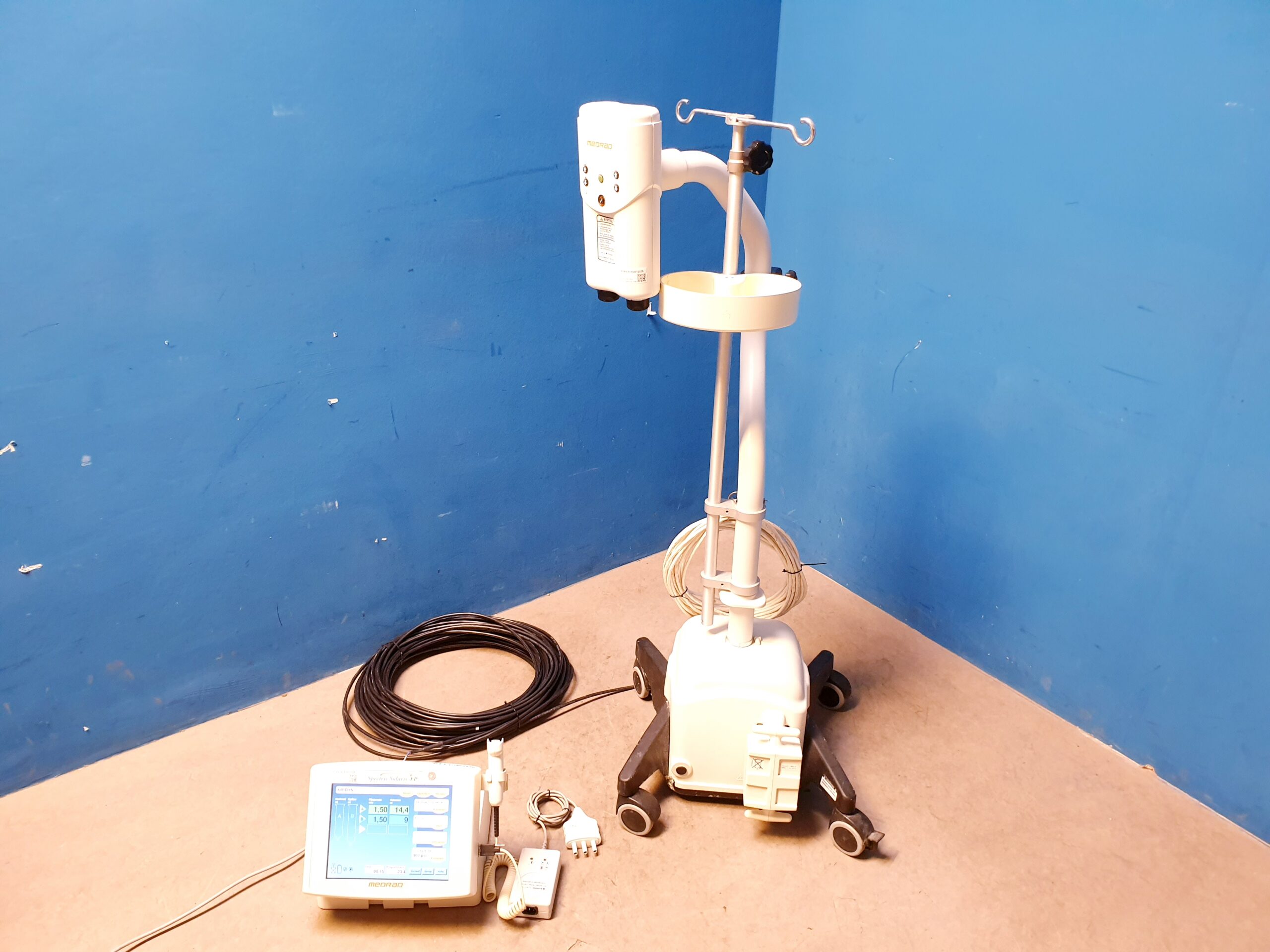 Medrad Spectris Solaris MR Injection System — image 1 of 14
