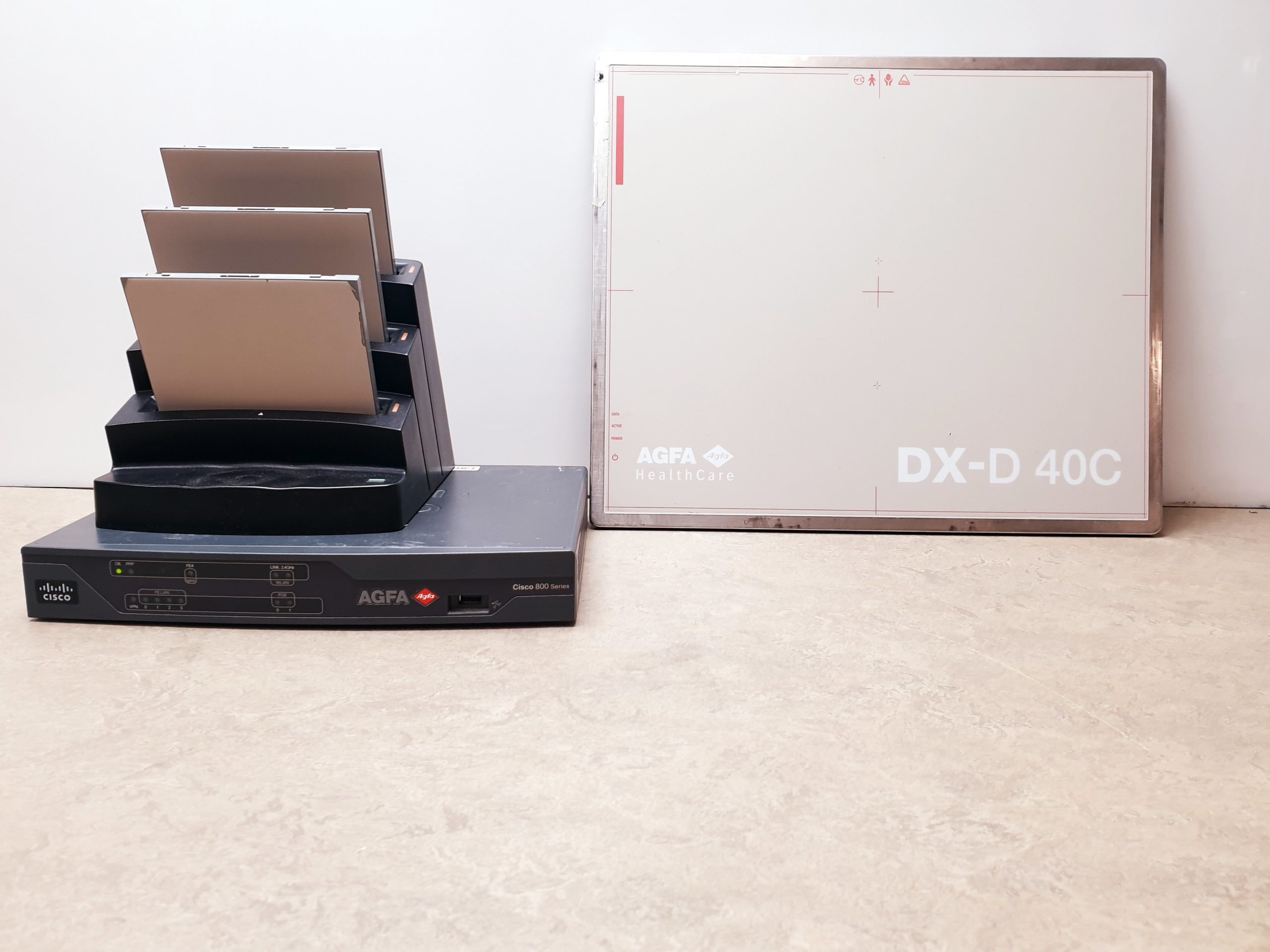 AGFA DX-D 40C Digitaler Detektor mit automatischer Belichtungserkennung mit einen AGFA Cisco 800 Series thumbnail 3