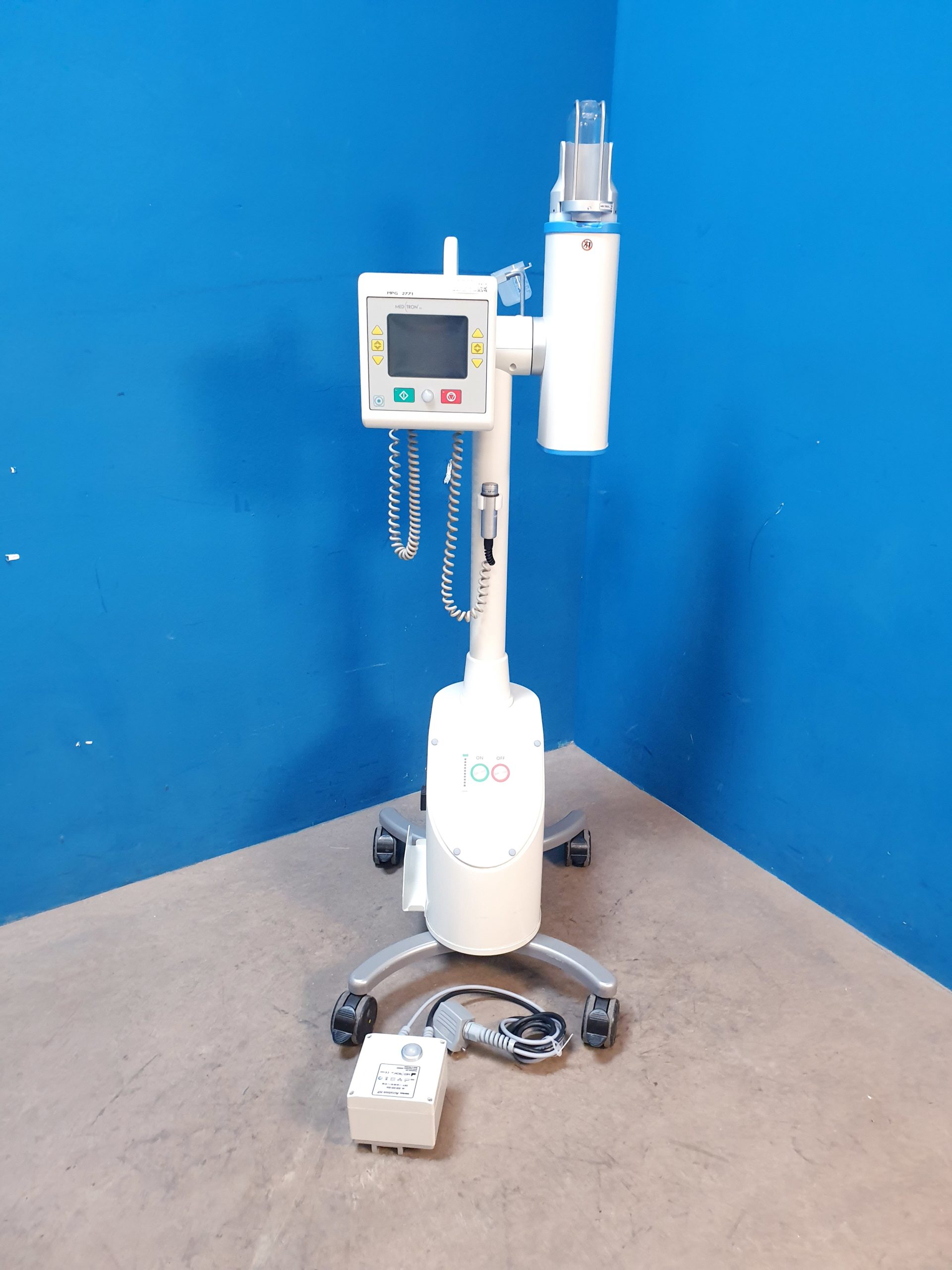 MEDTRON AG Accutron HP-D Kontrastmittelpumpe – Netzteil fehlt thumbnail 2
