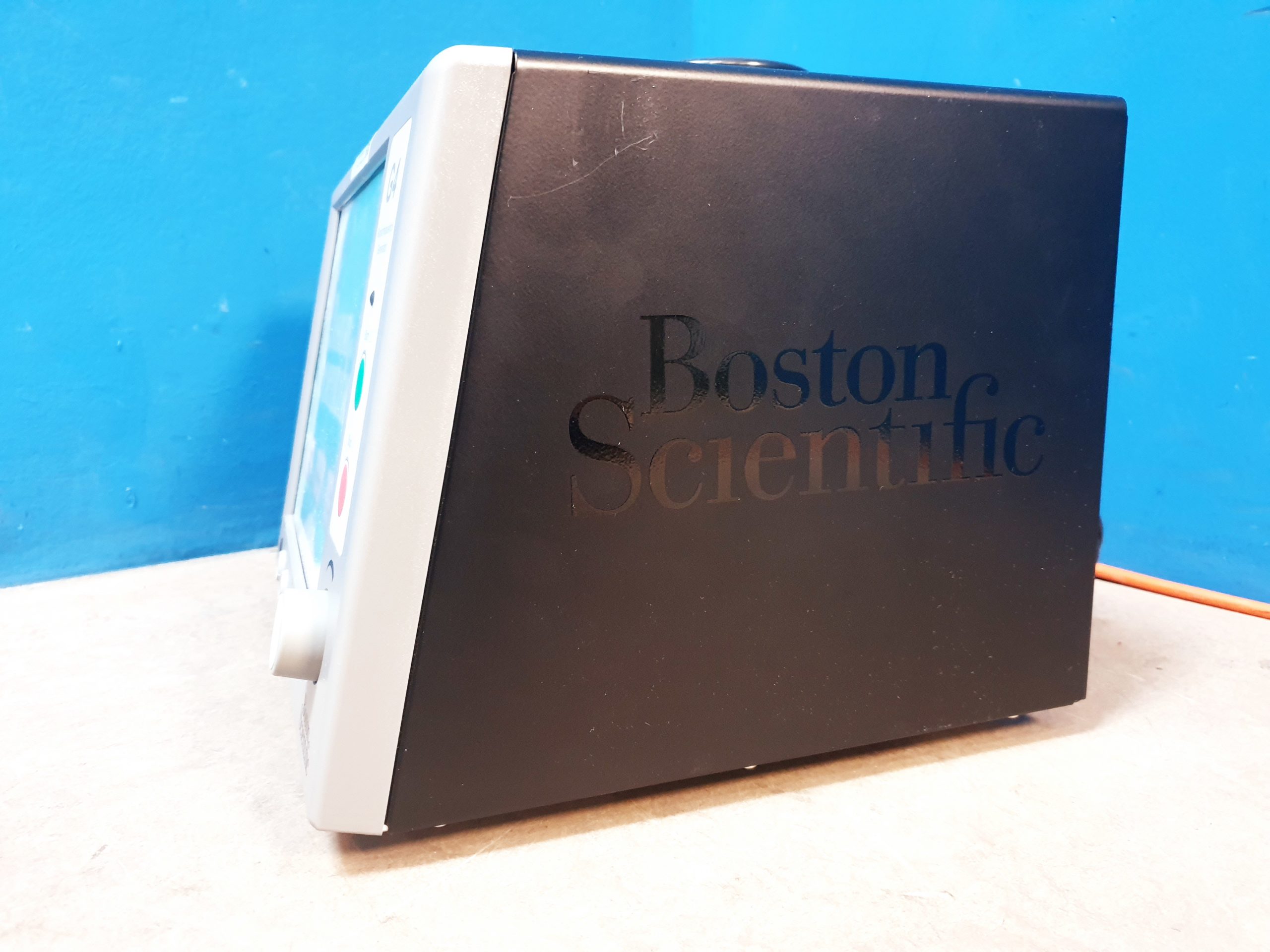 Boston Scientific G4 Radiofrequency Generator thumbnail 7