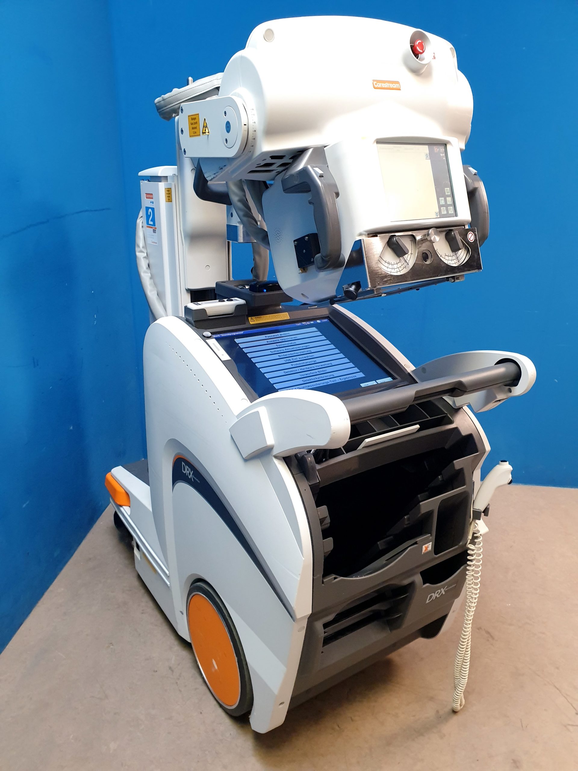 Carestream DRX-Revolution Mobile X-ray System DOM 2018 thumbnail 2