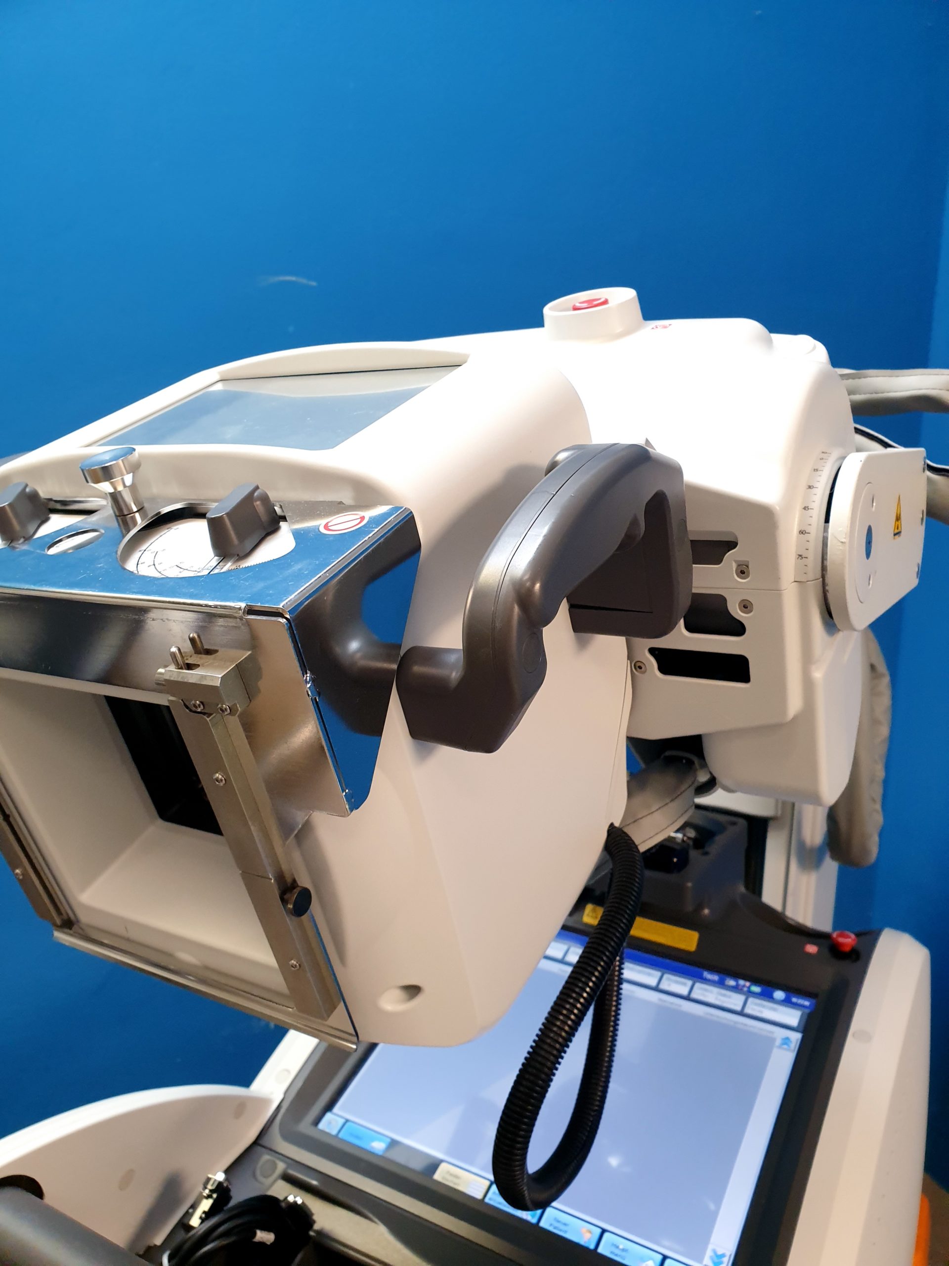 Carestream DRX-Revolution Mobile X-ray System DOM 2018 thumbnail 9