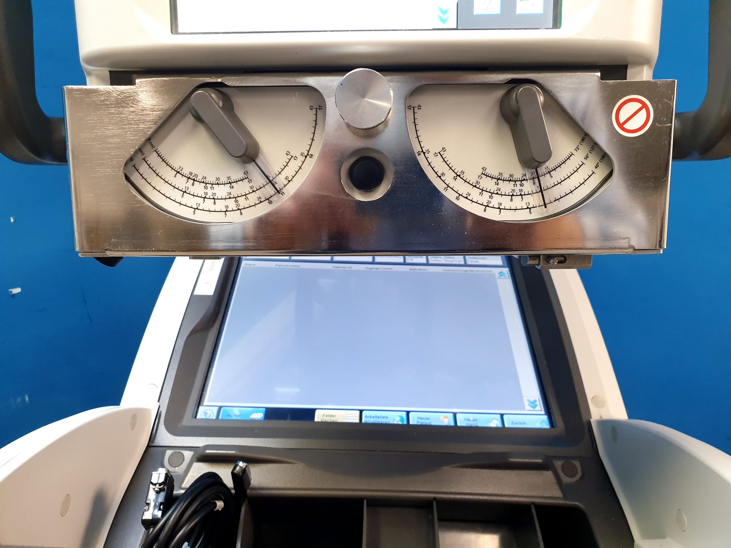 Carestream DRX-Revolution Mobile X-ray System DOM 2018 thumbnail 13