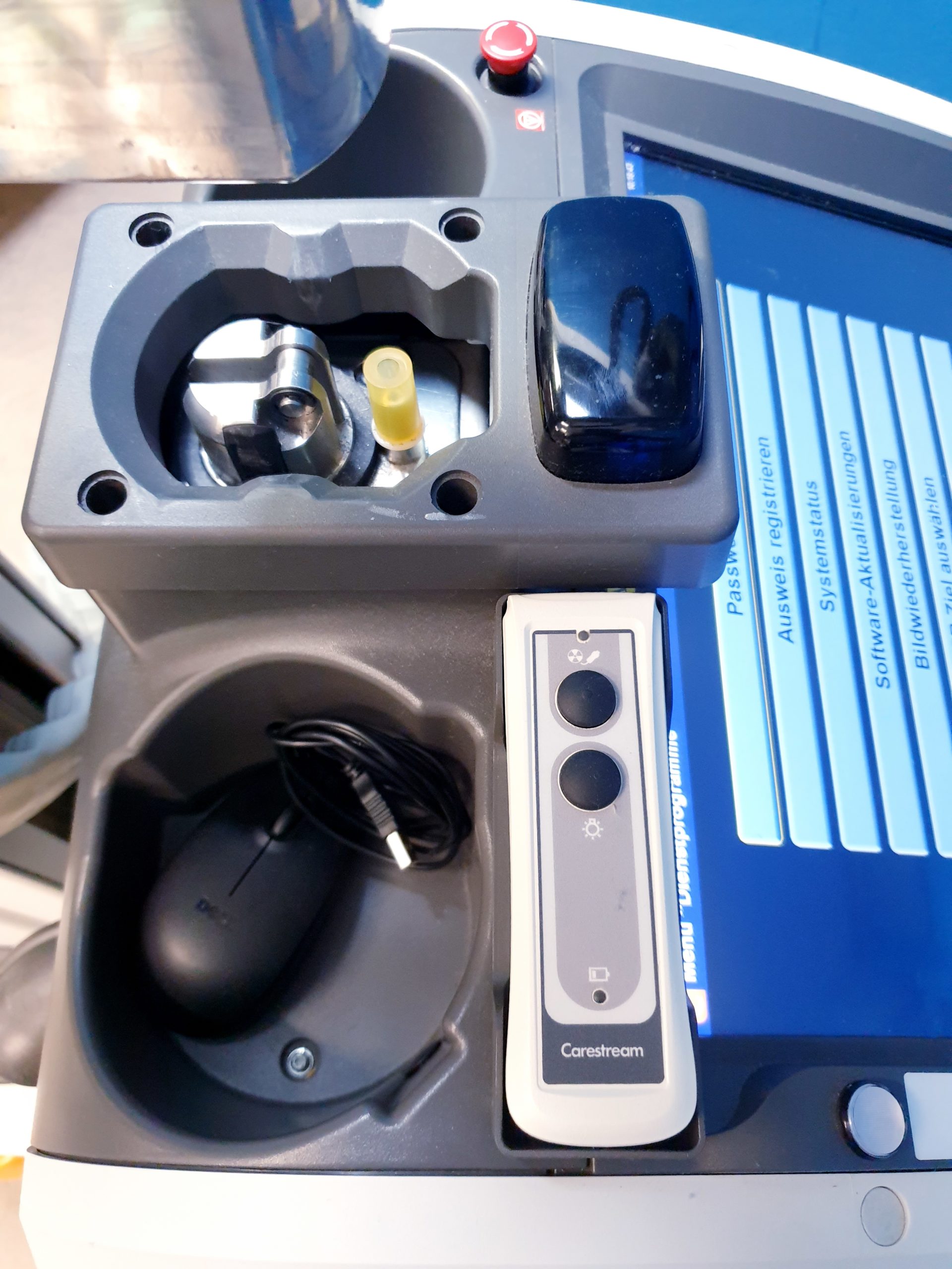 Carestream DRX-Revolution Mobile X-ray System DOM 2018 thumbnail 20