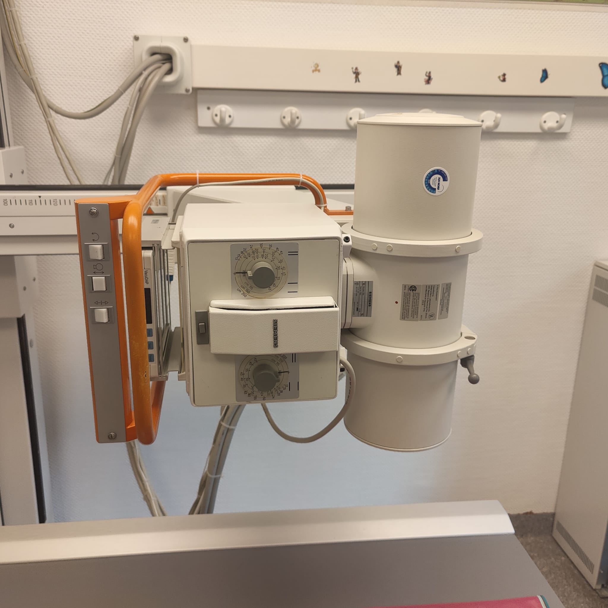 Siemens VERTIX Röntgengerät thumbnail 3
