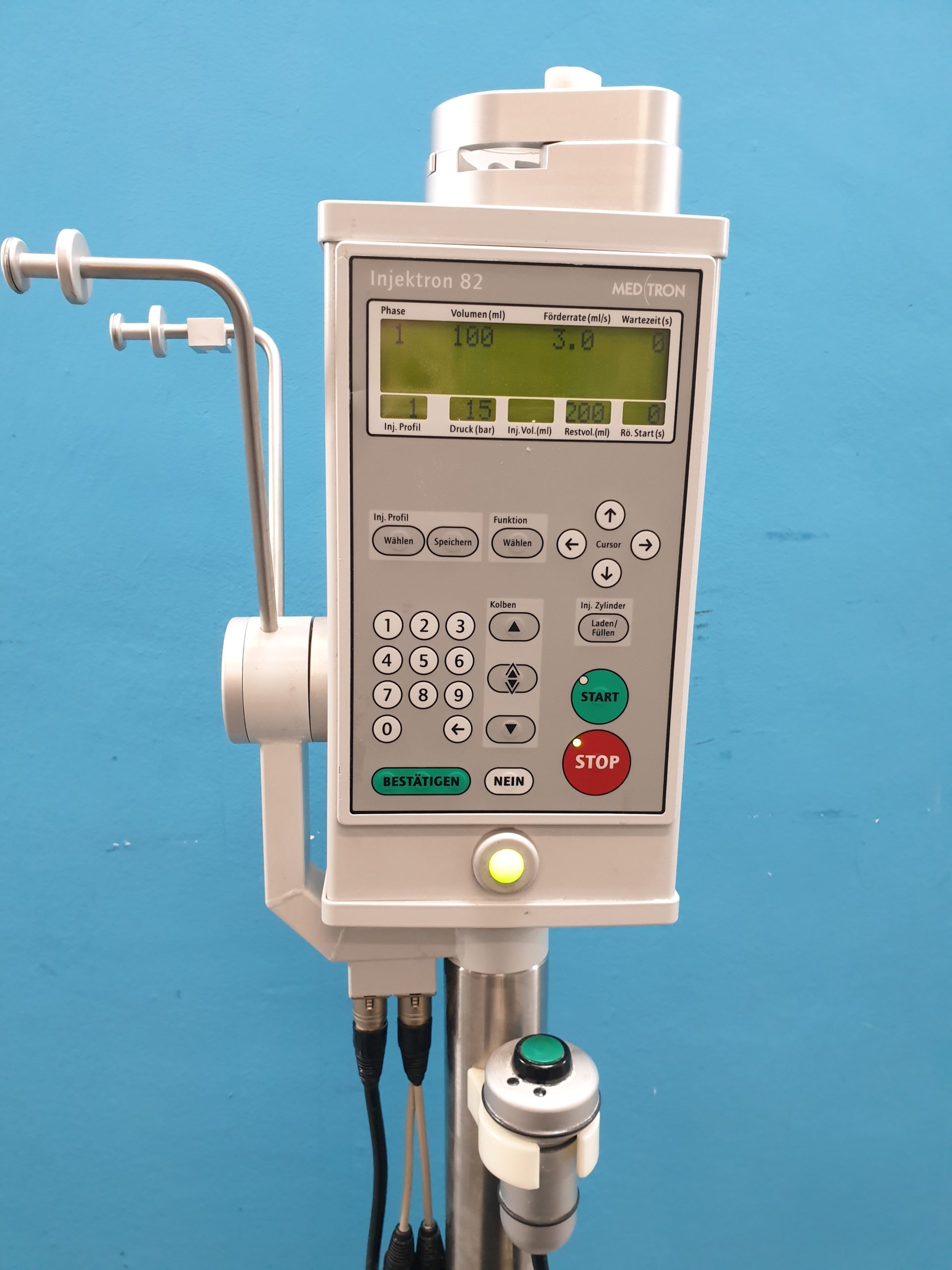 Medtron Injektron 82 Contrast Injection System/ Contrast Injector/ CT Imaging thumbnail 15