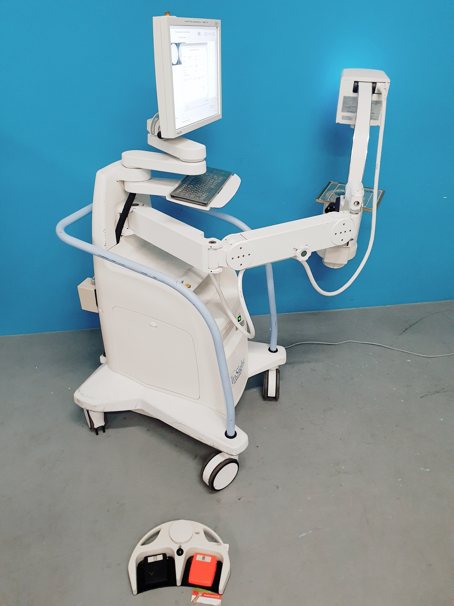 Hologic FluoroScan InSight C Arm – C Bogen Mini C-Bogen DOM2009 thumbnail 6