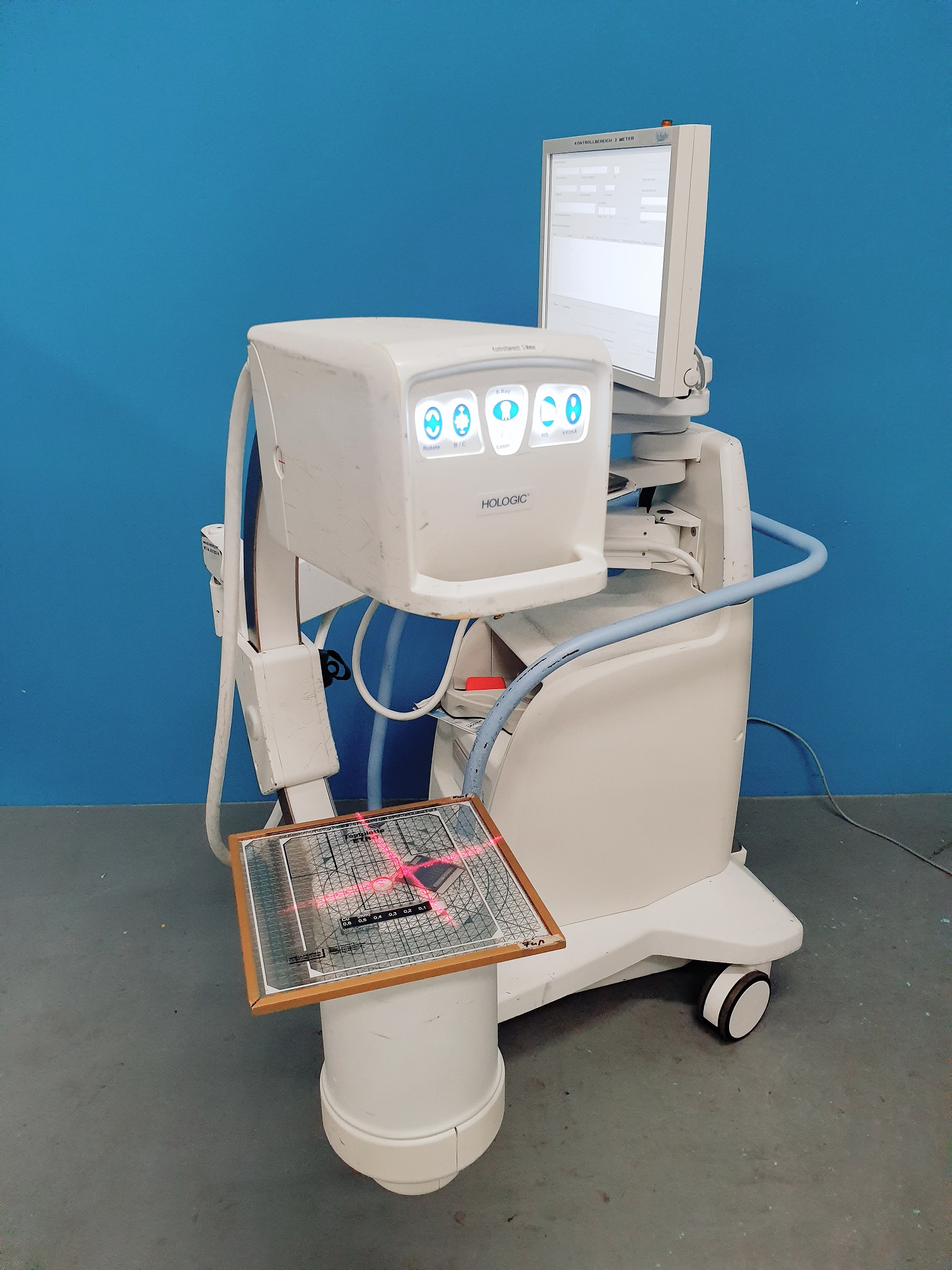 Hologic FluoroScan InSight C Arm – C Bogen Mini C-Bogen DOM2009 thumbnail 7
