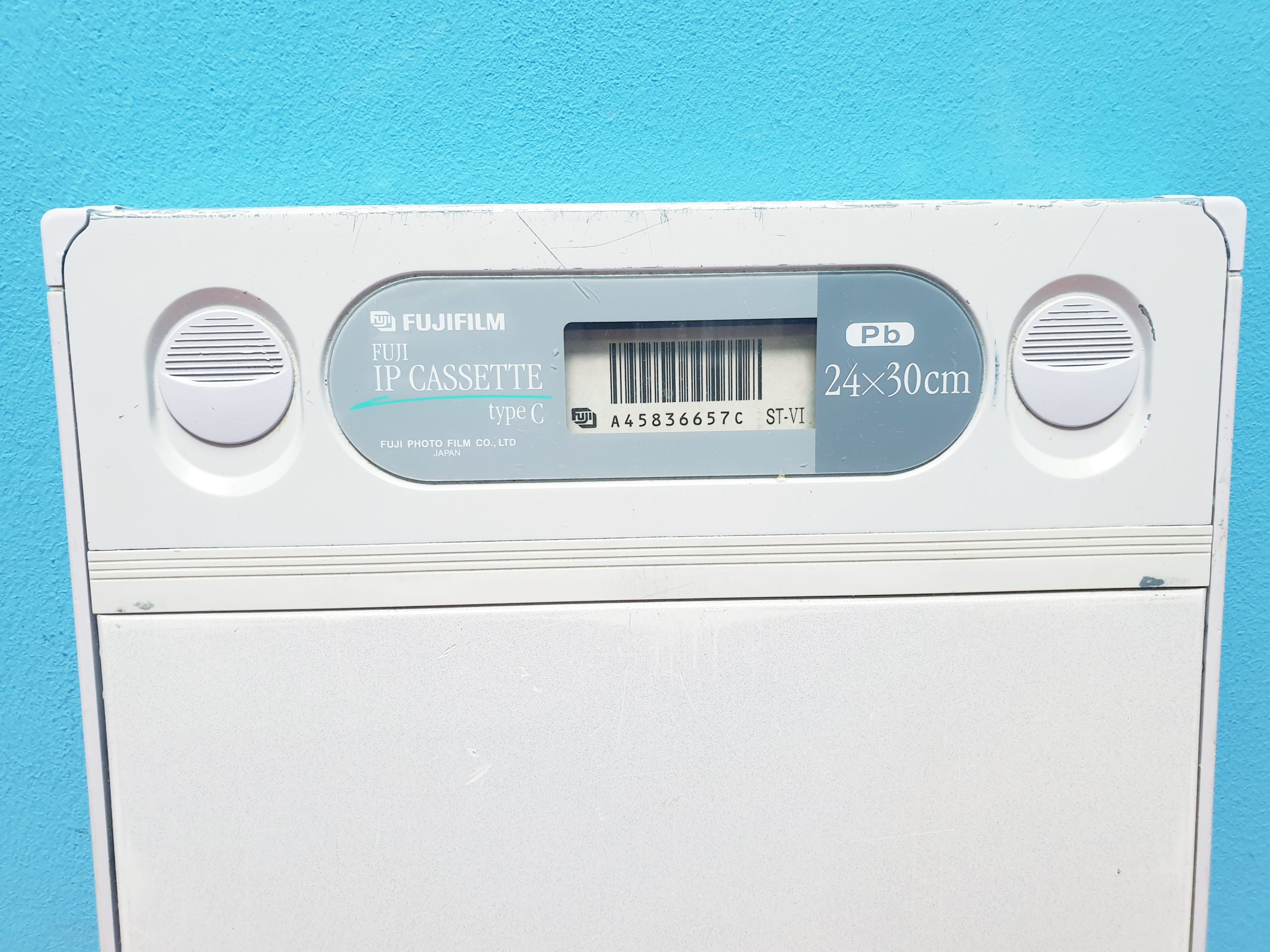 Fujifilm FCR Fuji IP CASSETTE type C 24 x 30 cm — image 1 of 2