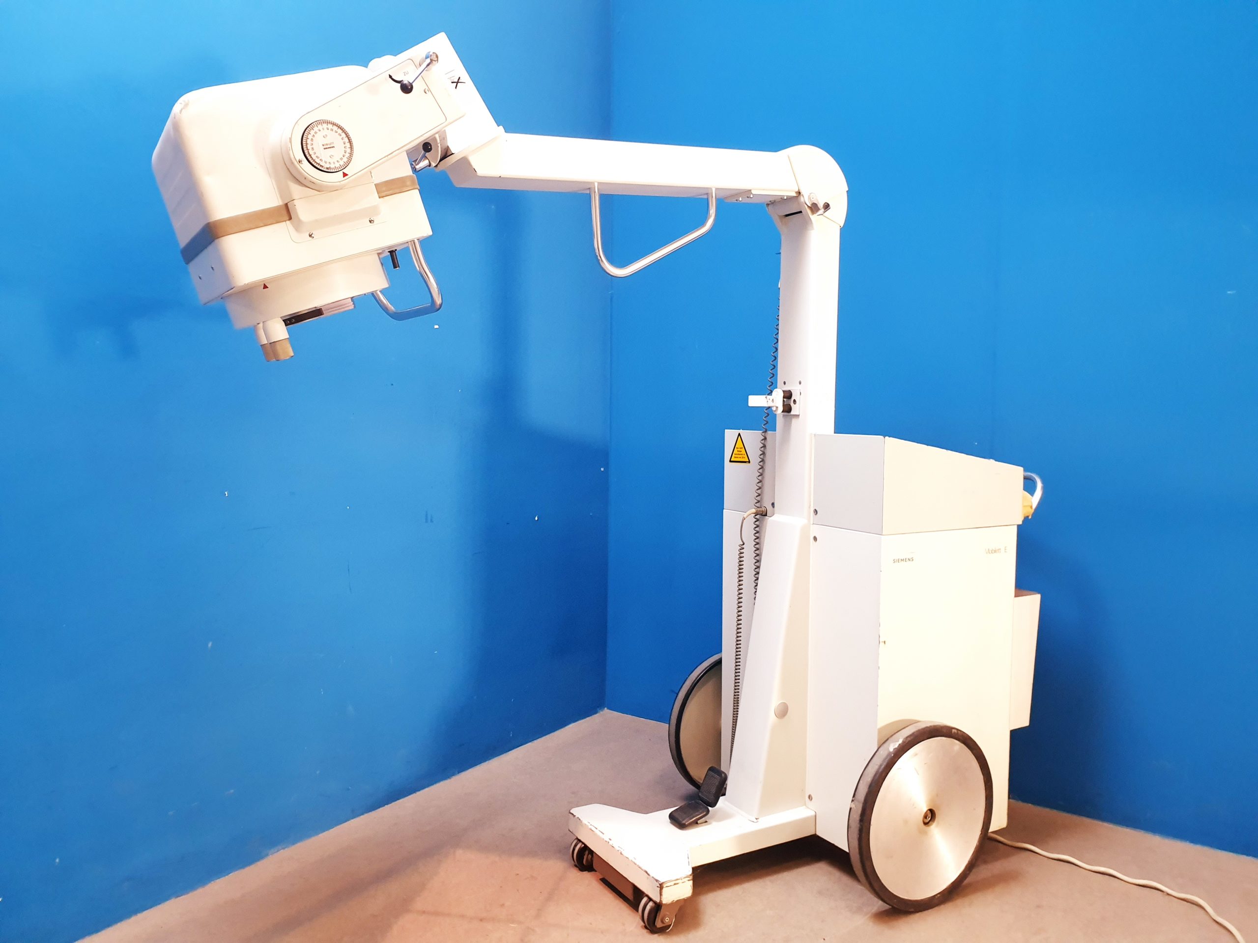 Siemens Mobilett E Portable X-Ray — image 1 of 10