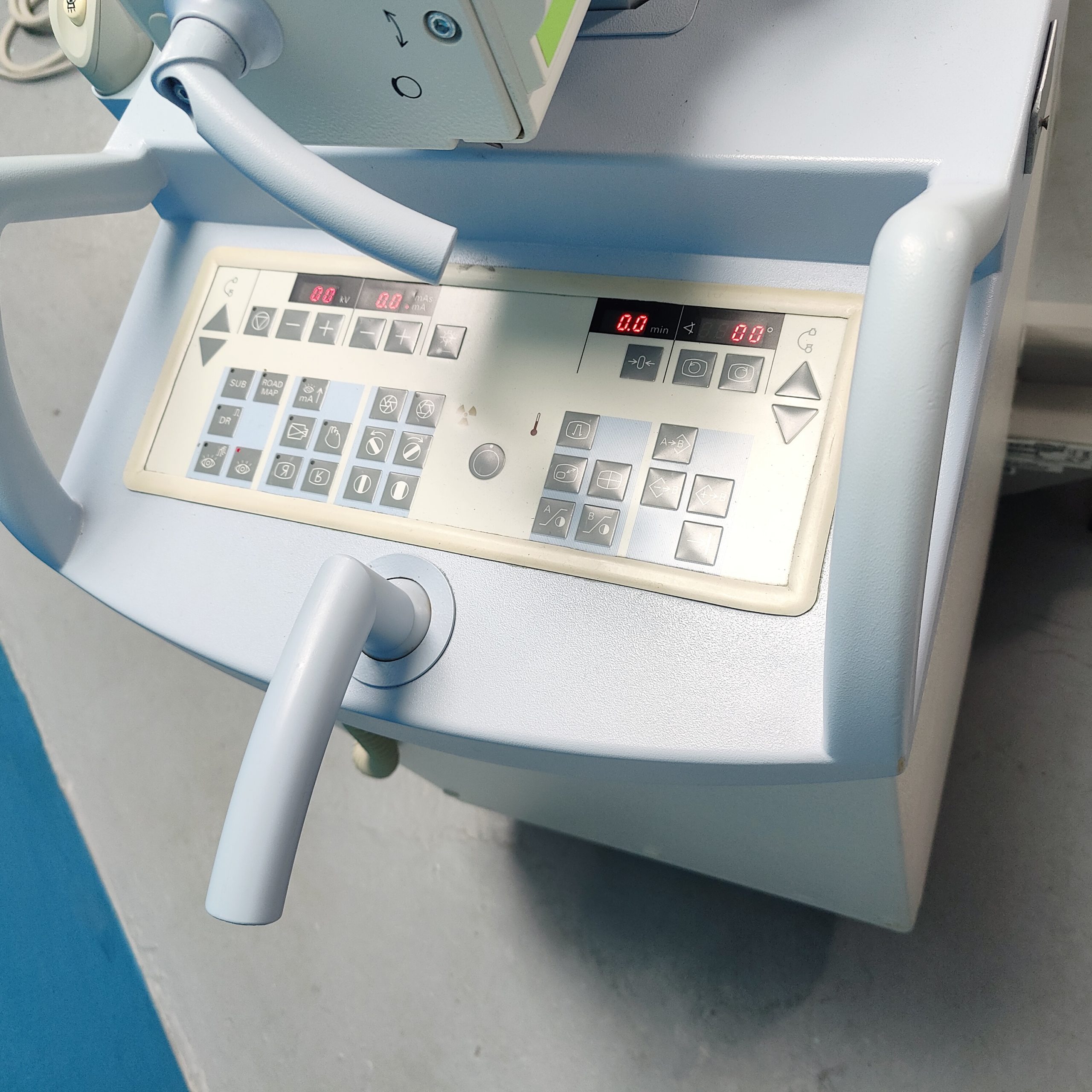 Siemens Siremobil Compact L Mobiles Röntgengerät- C-Arm C-Bogen — DOM 2006 thumbnail 4