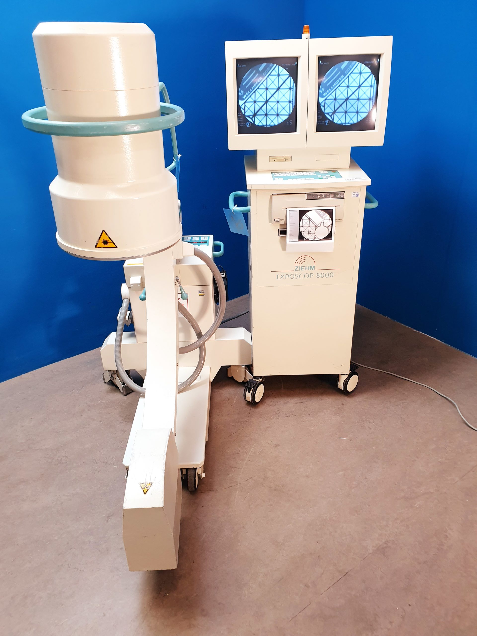 Ziehm Exposcop 8000 C Bogen Mobiles Röntgengerät C Arm — image 1 of 7