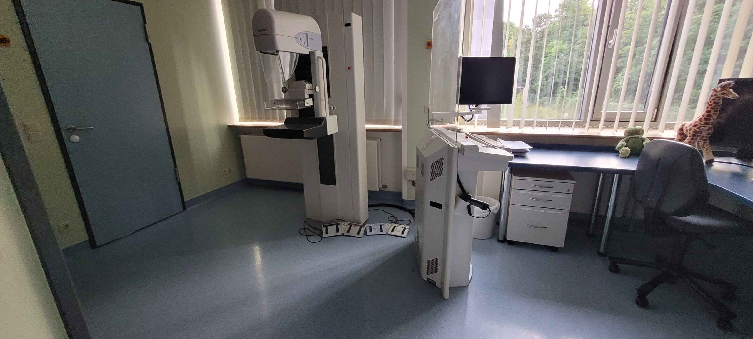 Hologic Selenia -Mammographiergerät – — image 1 of 10
