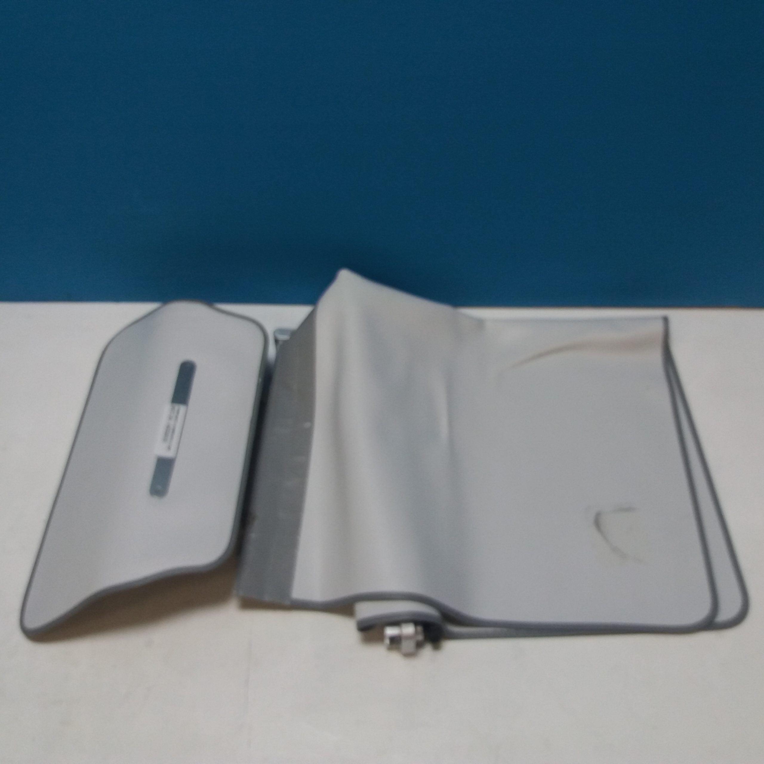 Kendex 312/E-022 Lower body x-ray shield — image 1 of 6