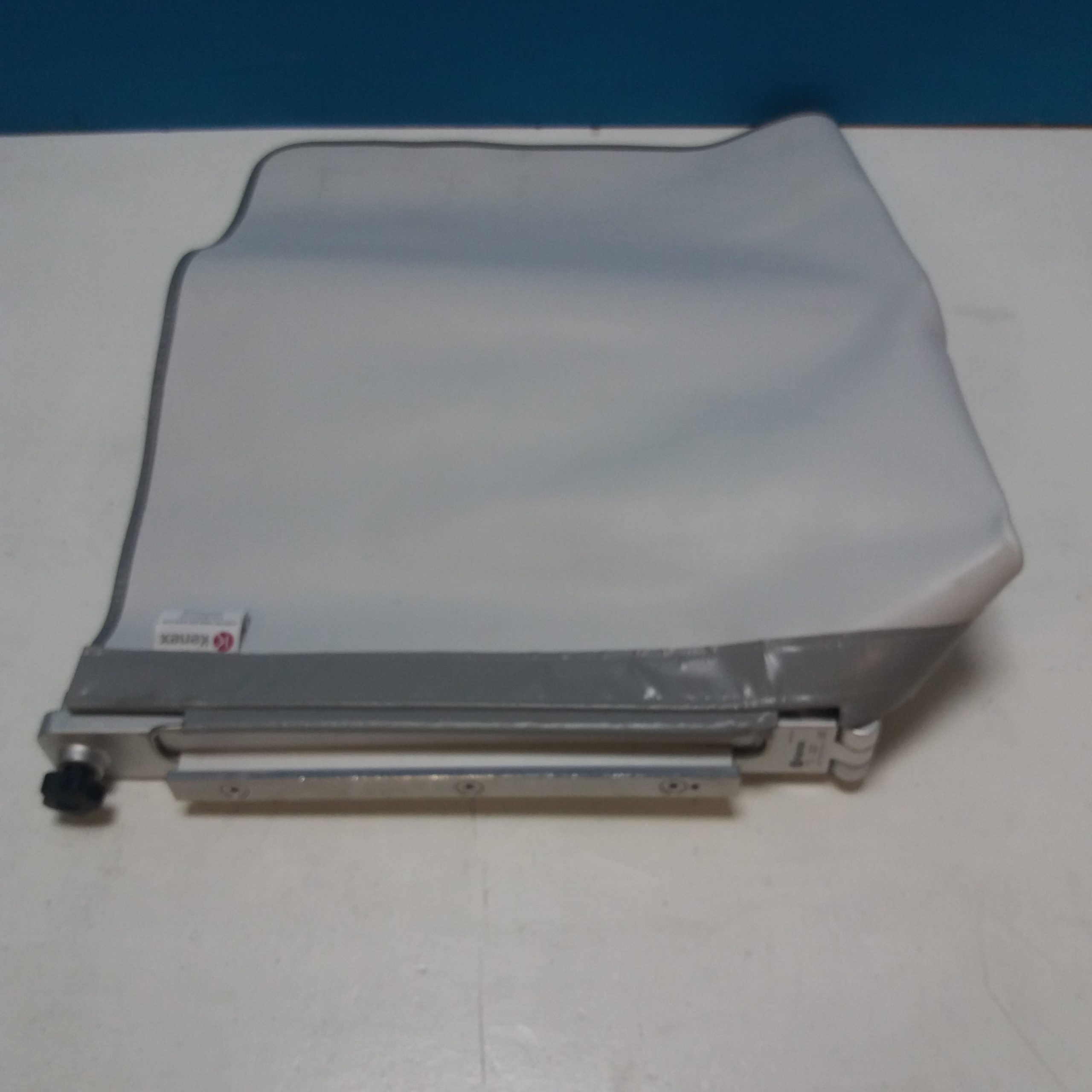 Kendex 312/E-022 Lower body x-ray shield thumbnail 3