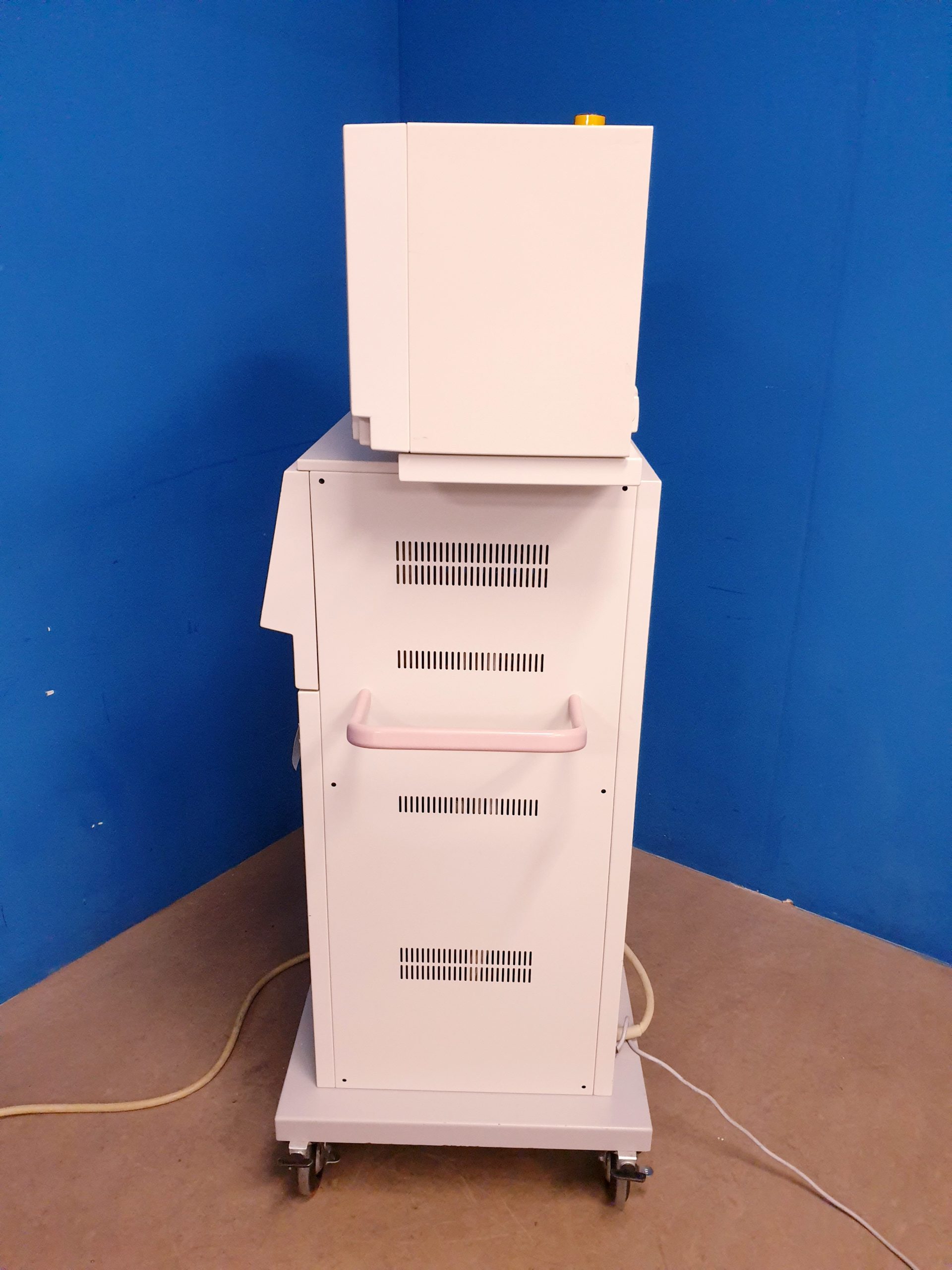 Philips BV 25 – BV25 Gold fahrbarer C-Bogen mit Doppelmonitor thumbnail 19