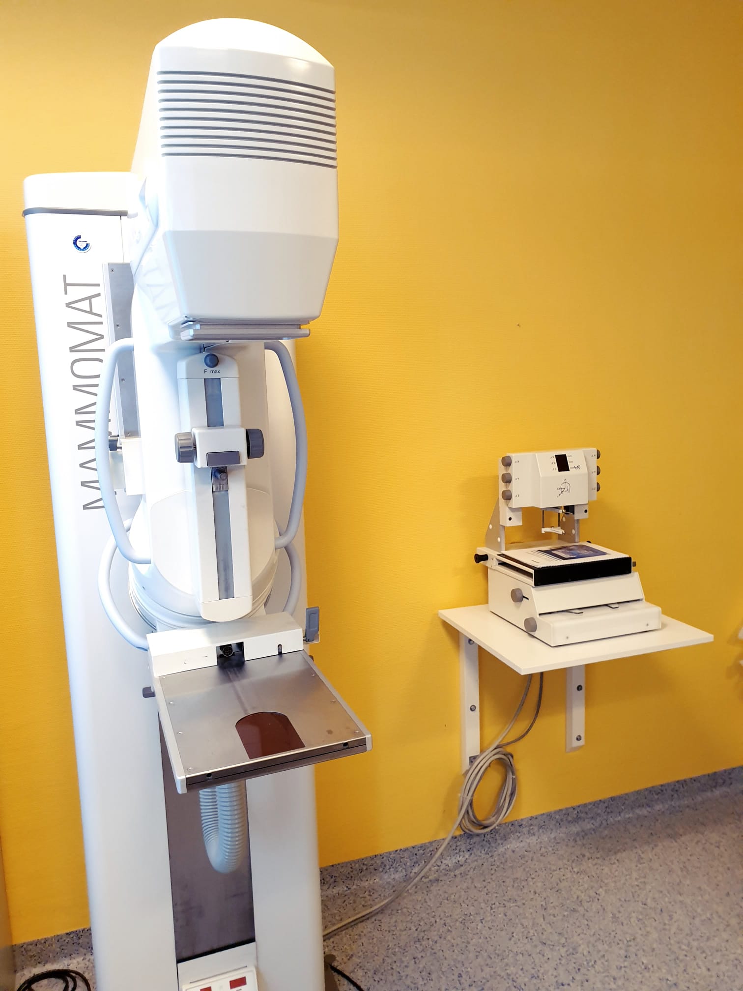 Siemens 3000 Nova Mammographie Mammomat DOM 2005 thumbnail 5