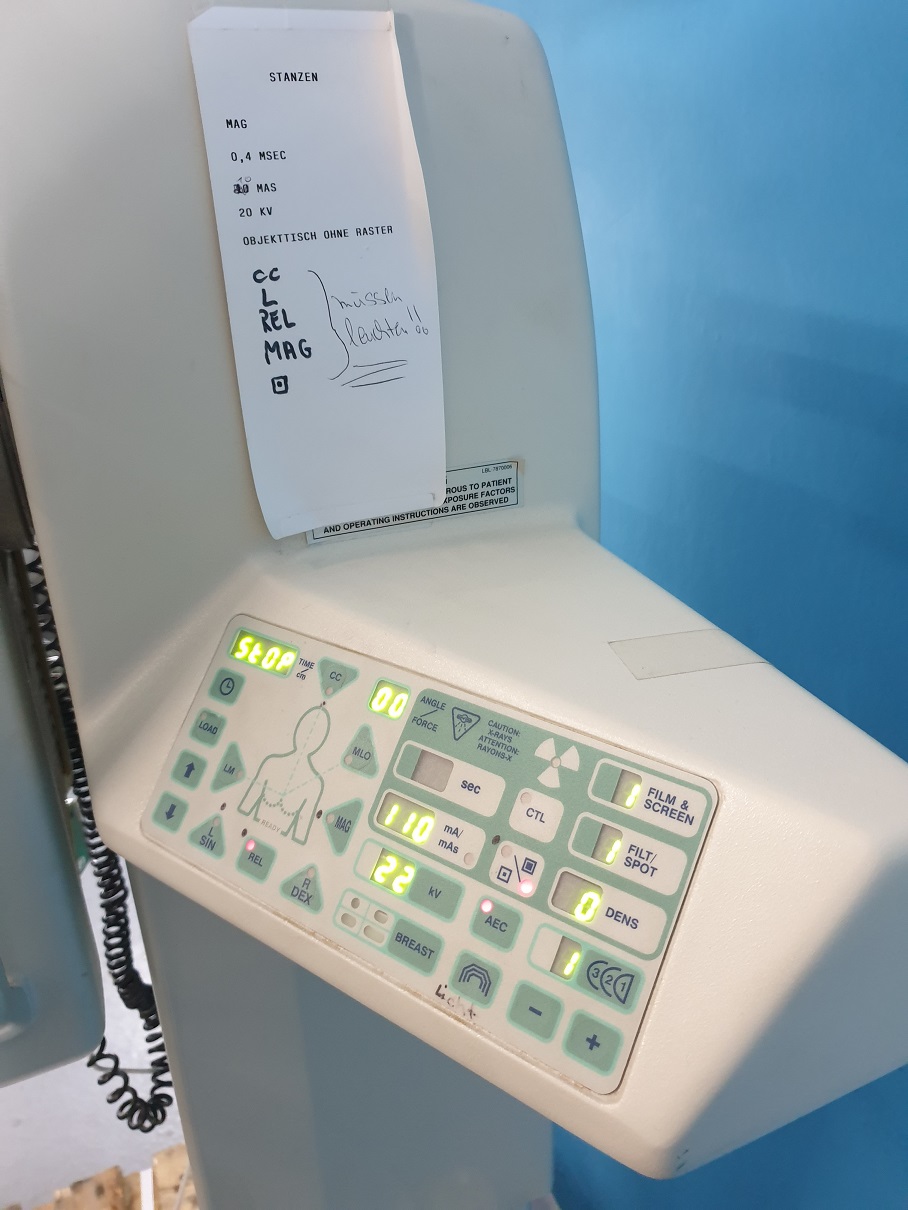 PLANMED Sophie Mammography Machine thumbnail 3