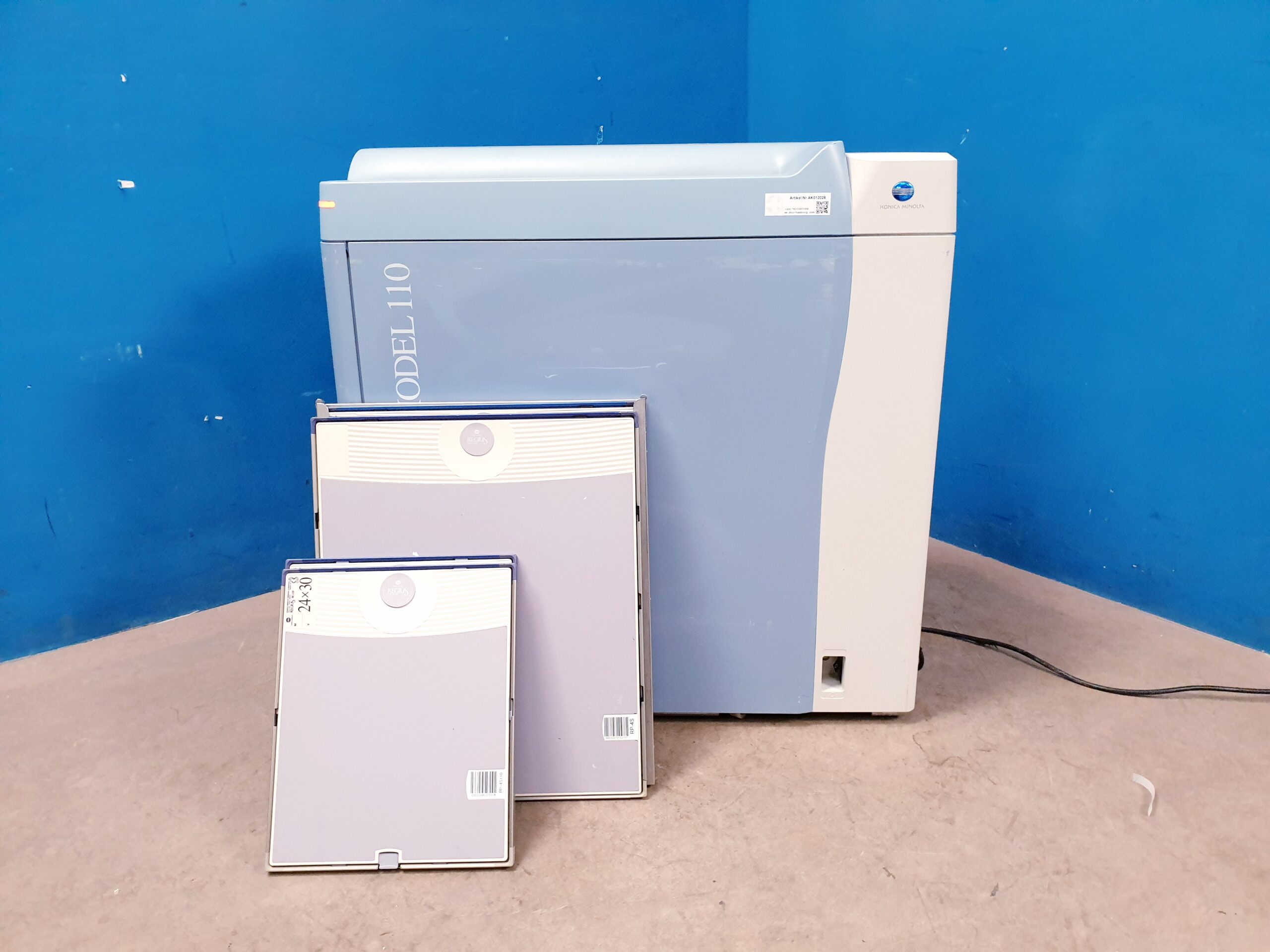 Konica Minolta Regius 110 Pico Digitales Speicherfoliensystem mit Kasetten — image 1 of 24