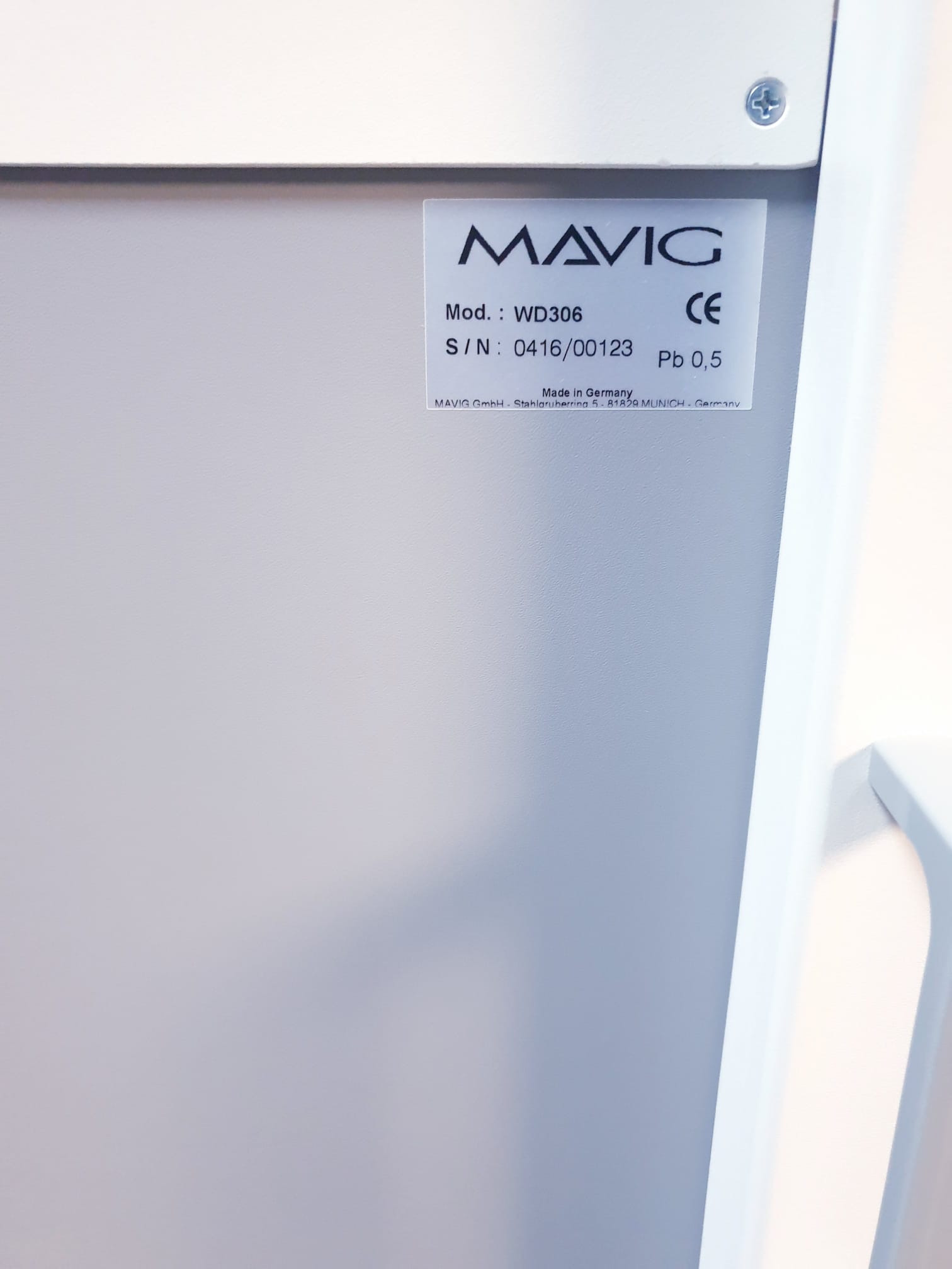 MAVIG WD306 – Mobile Röntgenschutzwand mit Bleiacryl thumbnail 6