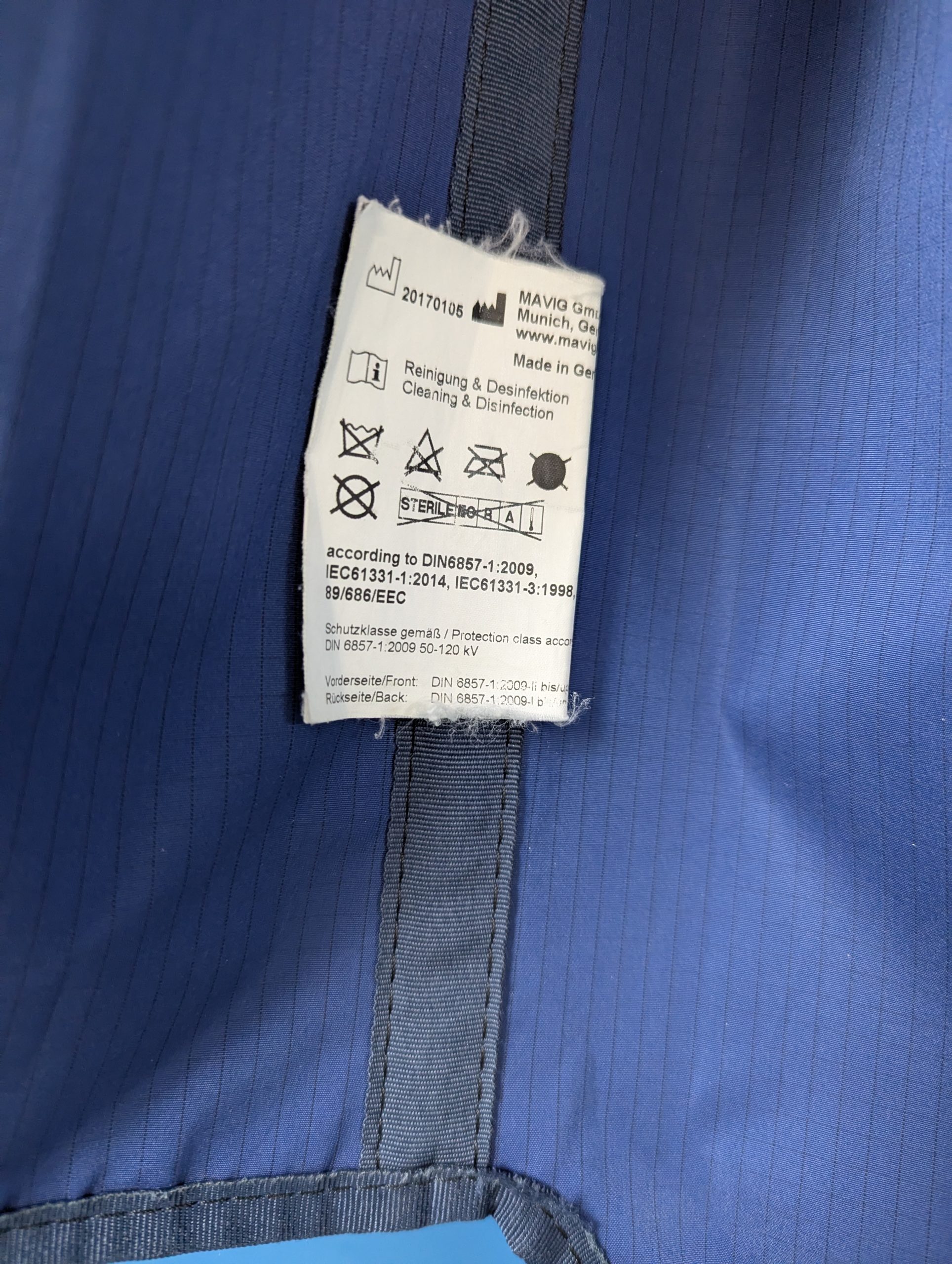 MAVIG Röntgenschürze mit Klettverschluss — image 1 of 6